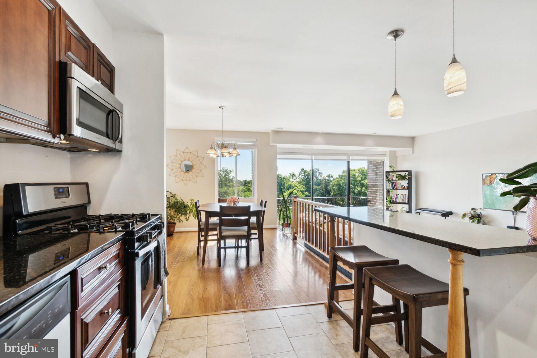 AMERICANA FINMARK - Residential