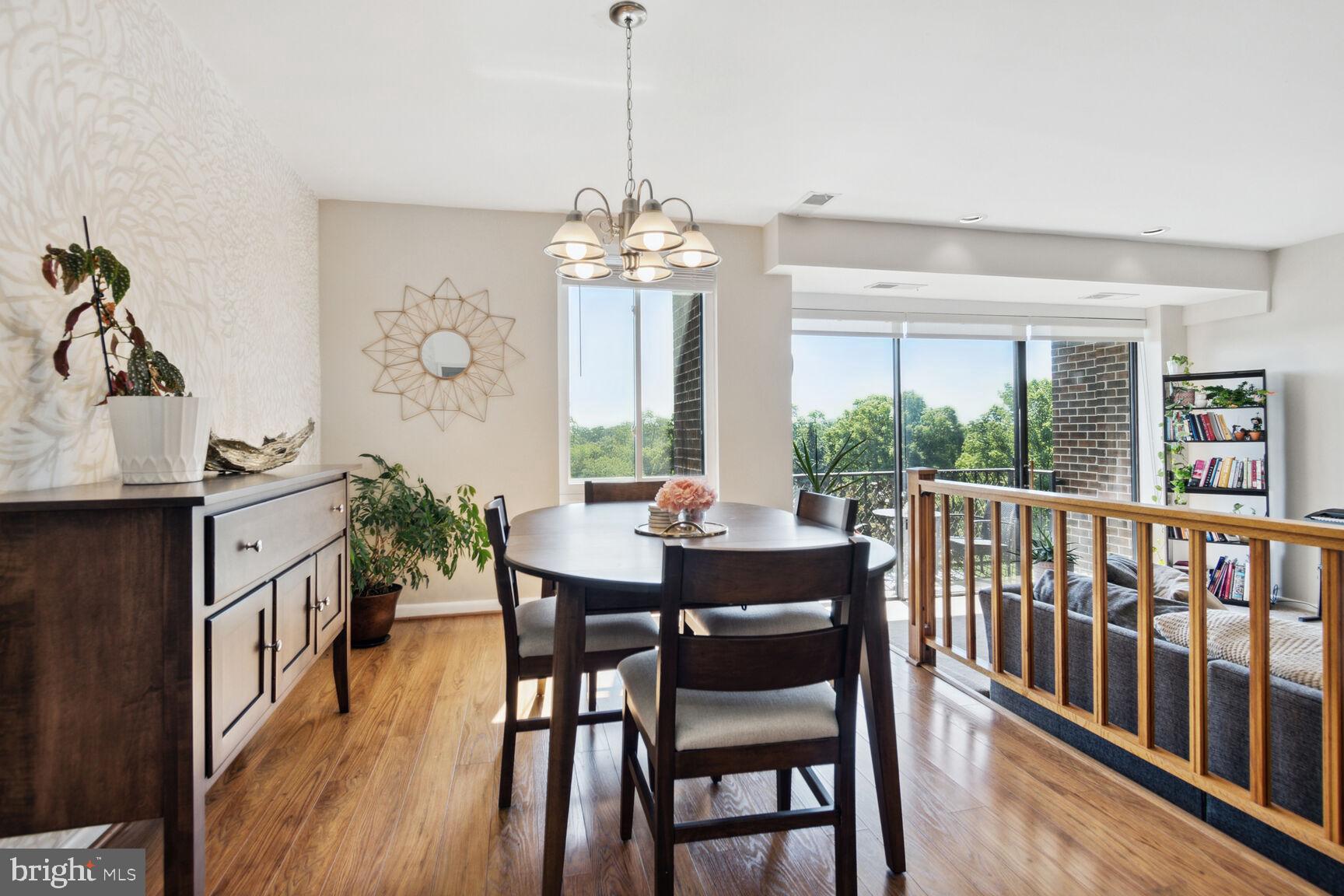 AMERICANA FINMARK - Residential