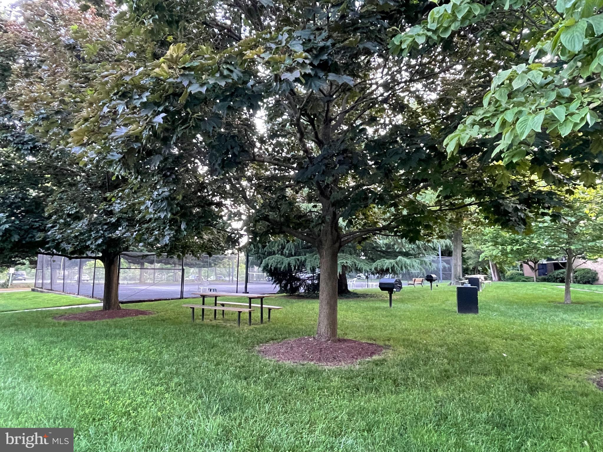 AMERICANA FINMARK - Residential