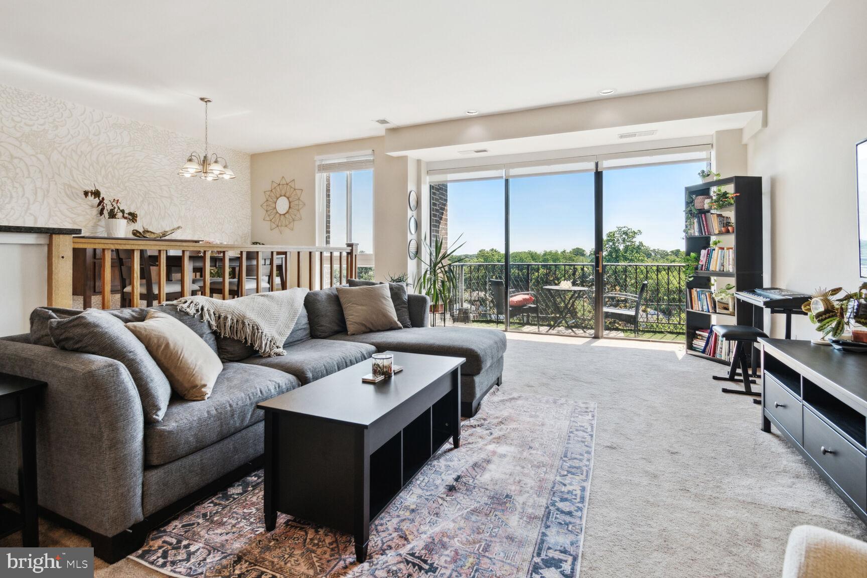 AMERICANA FINMARK - Residential