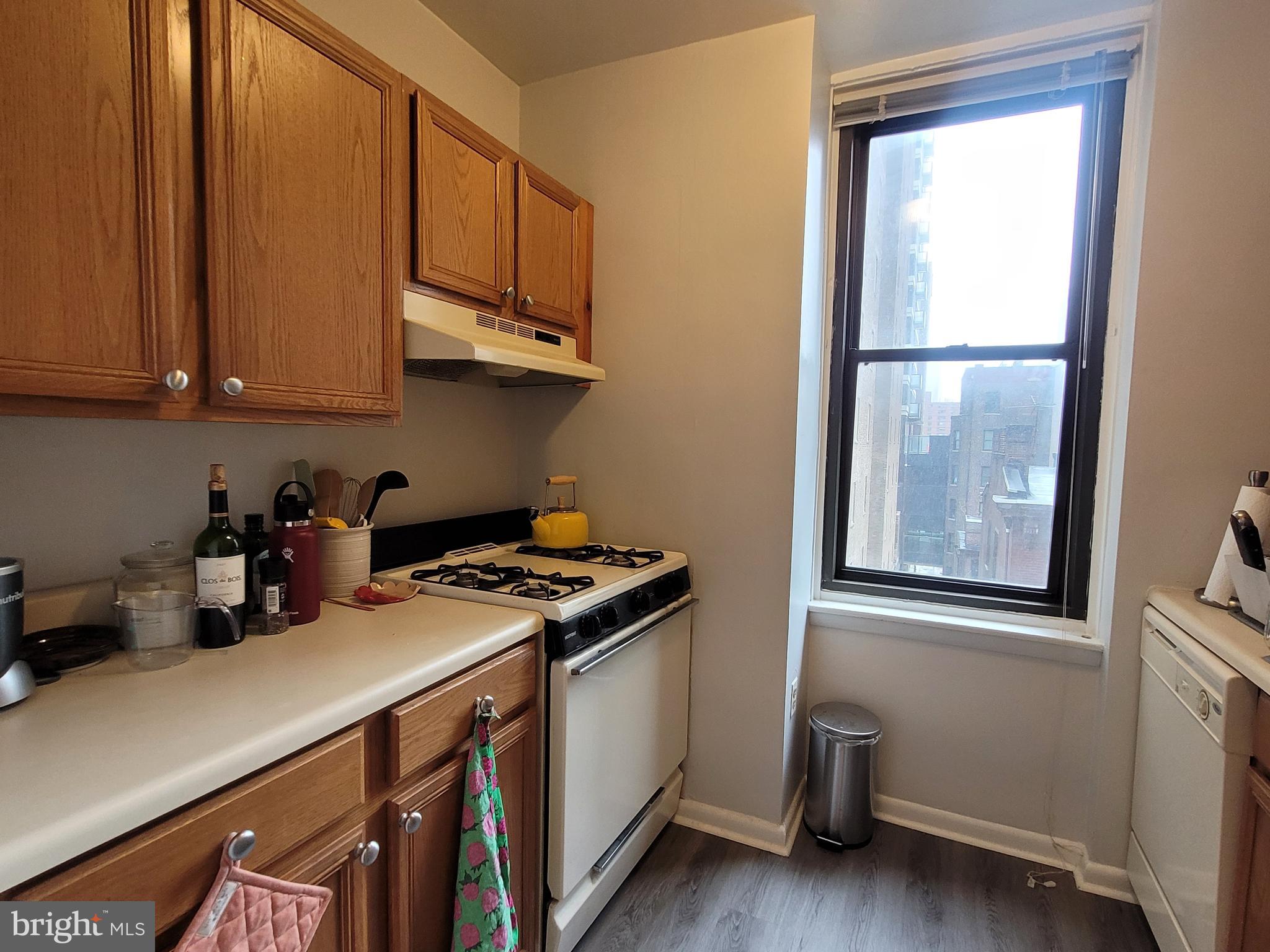 RITTENHOUSE SQUARE - Residential Lease