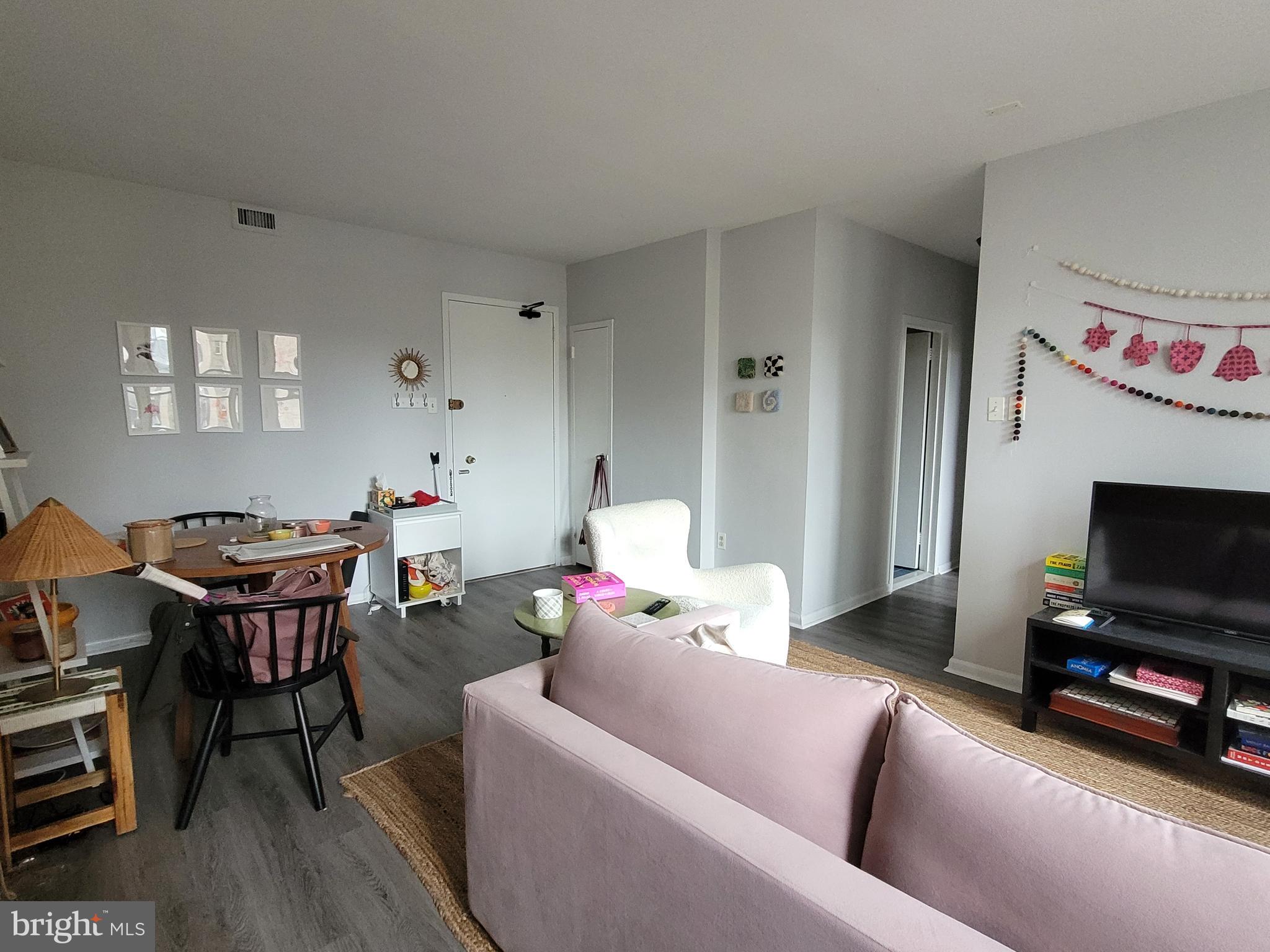 RITTENHOUSE SQUARE - Residential Lease