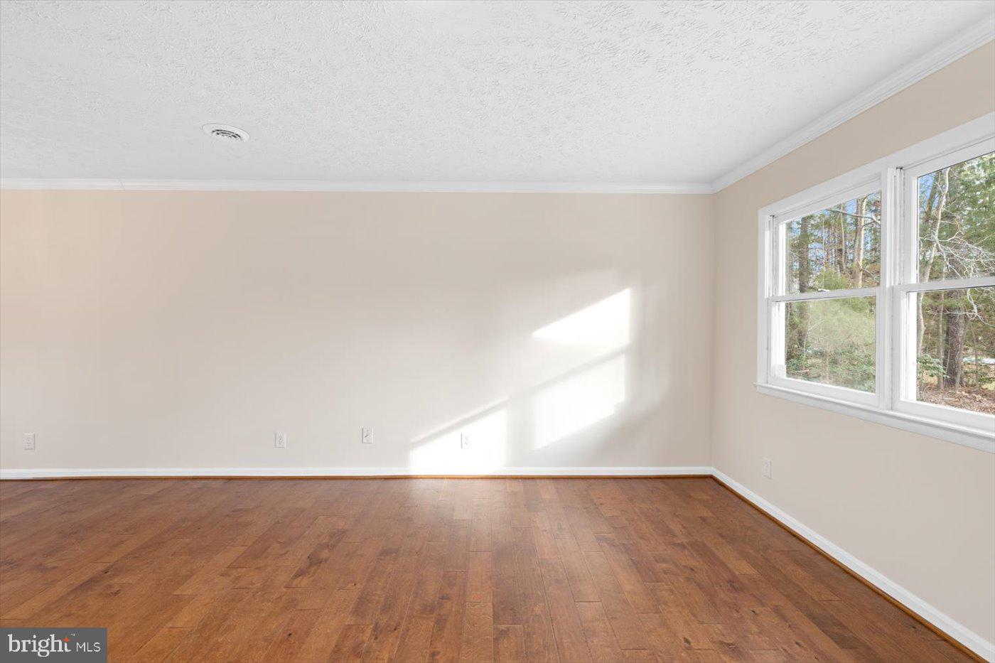 LAKE CAROLINE - Residential