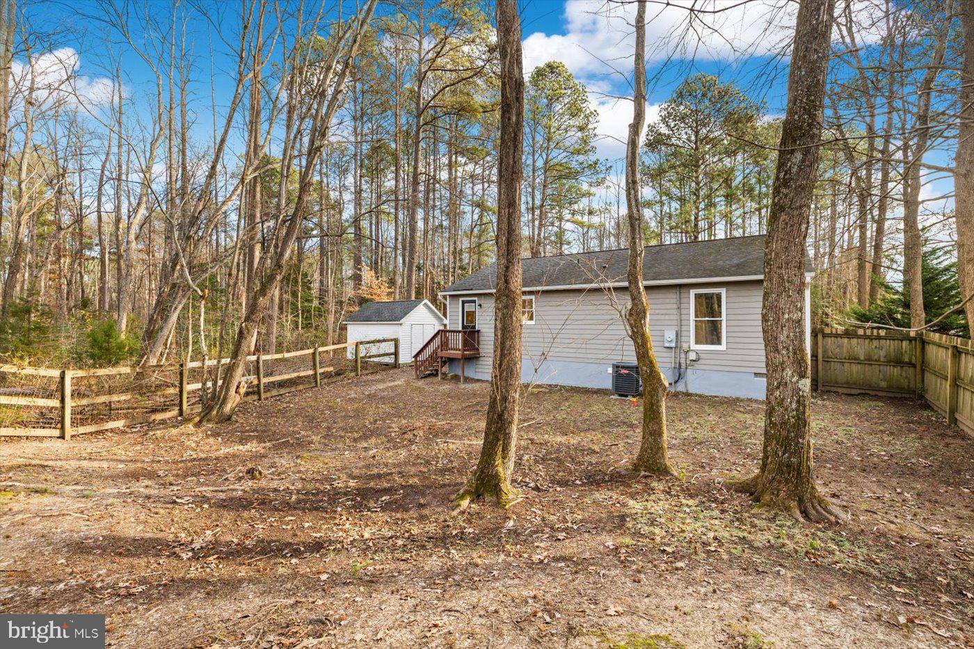 LAKE CAROLINE - Residential