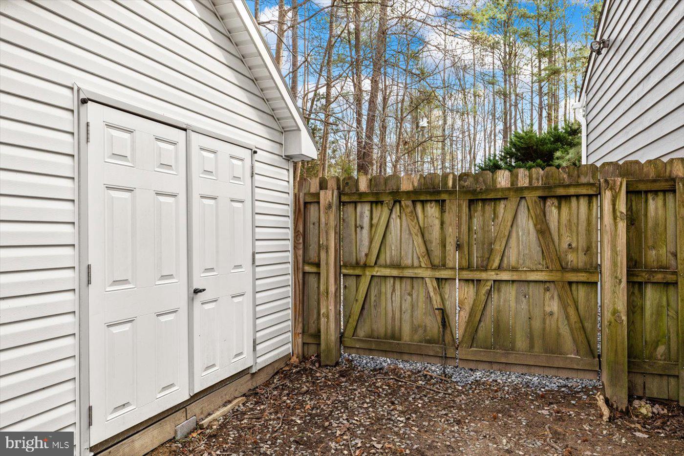 LAKE CAROLINE - Residential