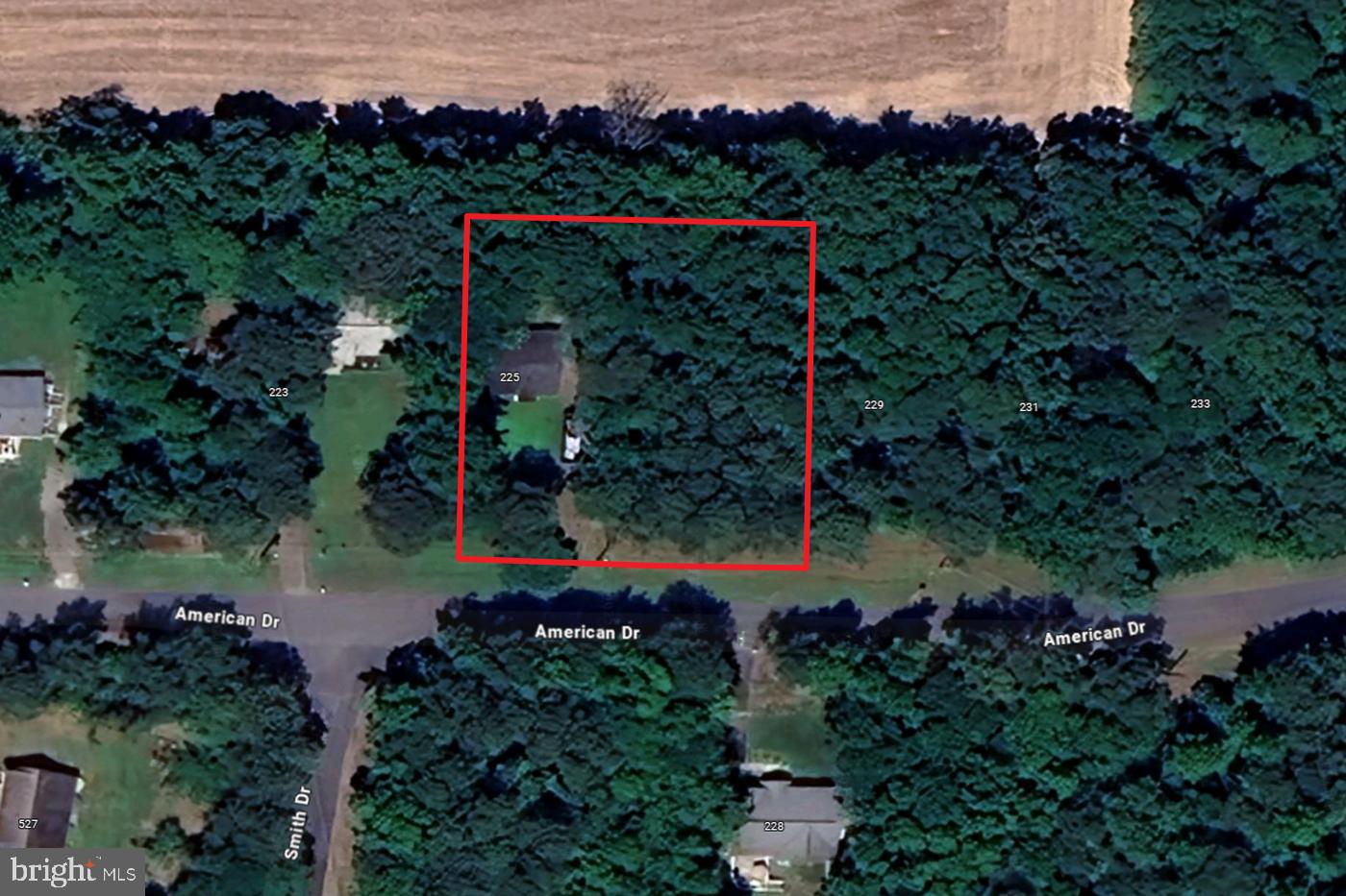 LAKE CAROLINE - Residential