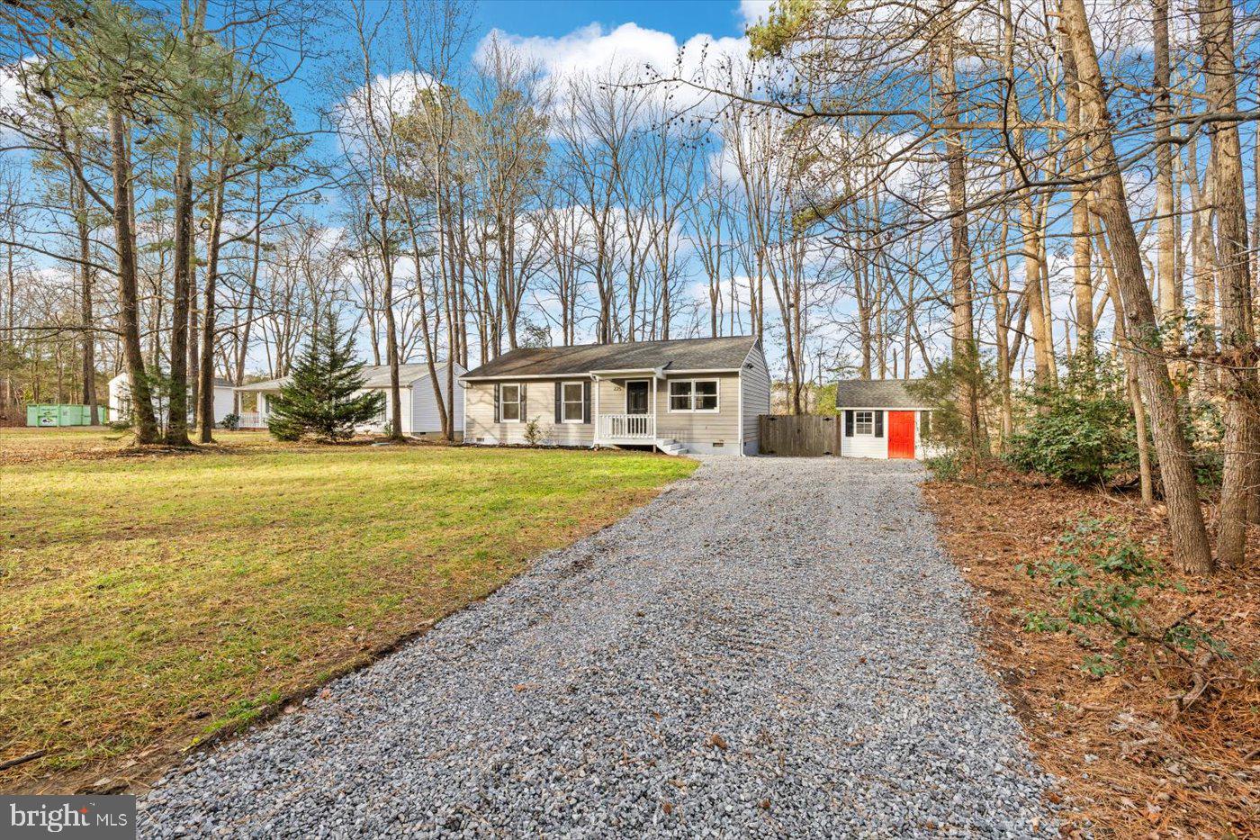 LAKE CAROLINE - Residential