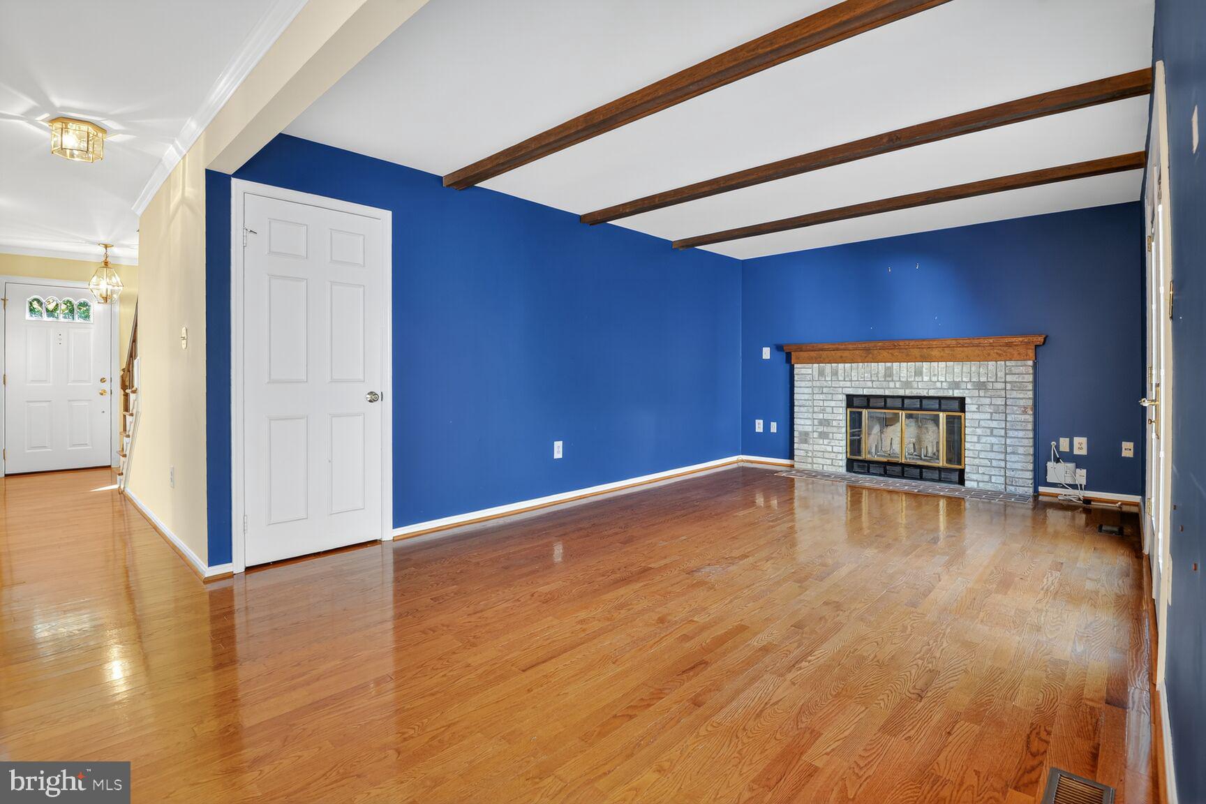 BRIARWOOD - Residential