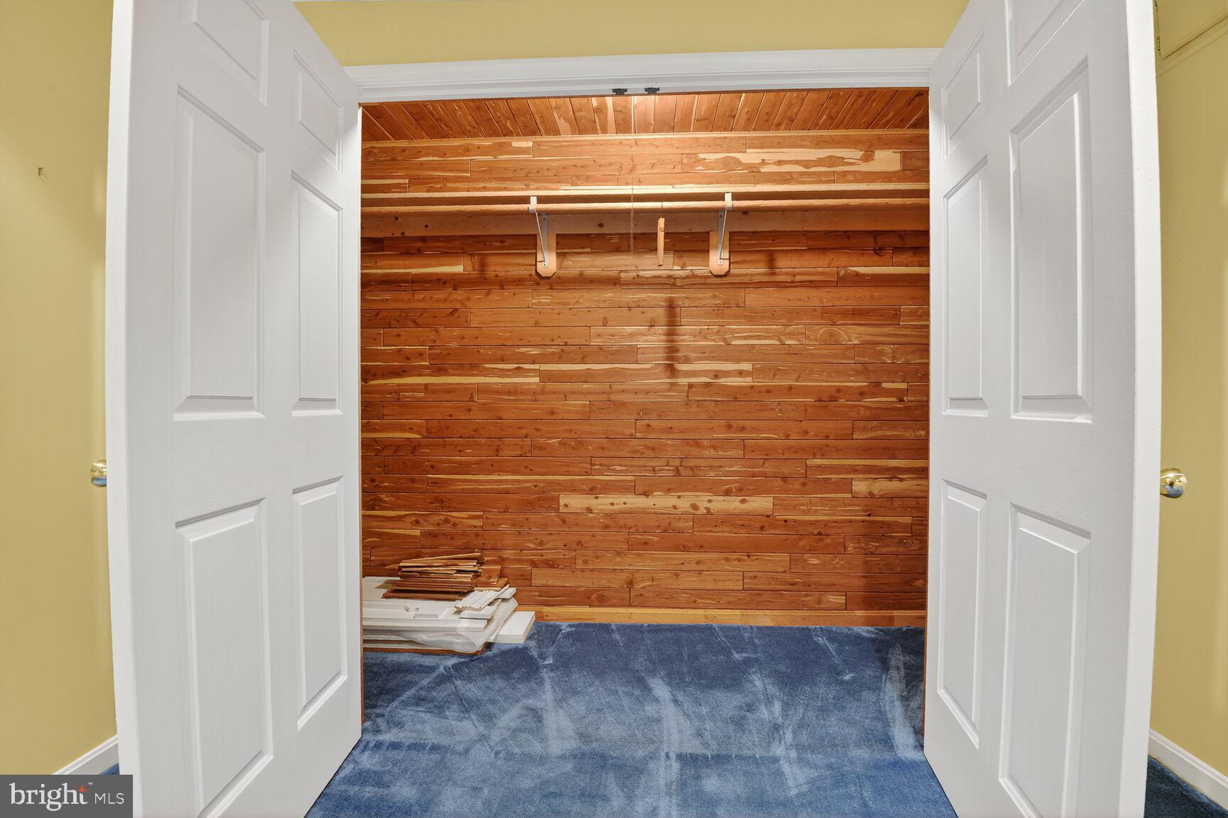 BRIARWOOD - Residential