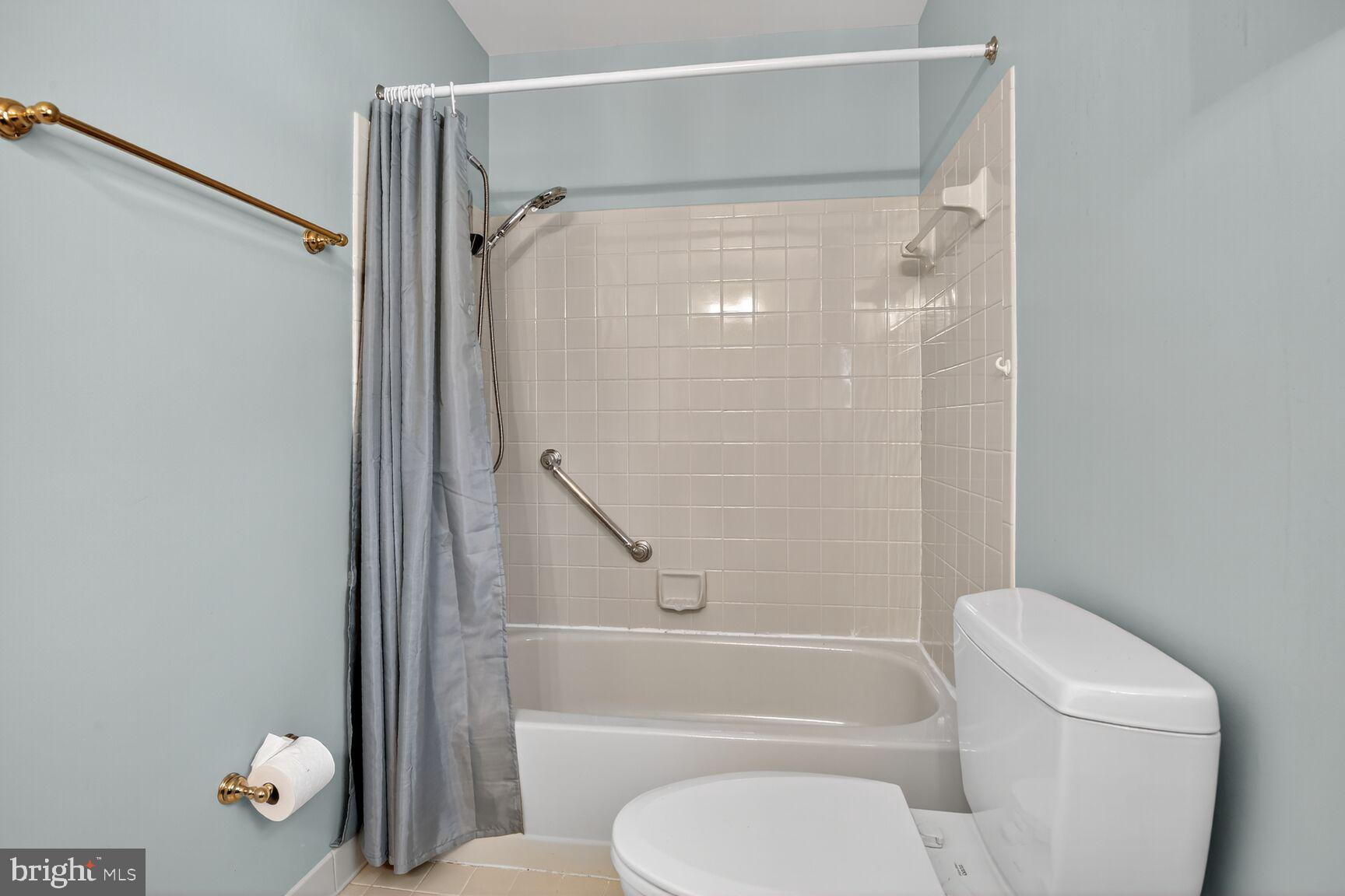 BRIARWOOD - Residential