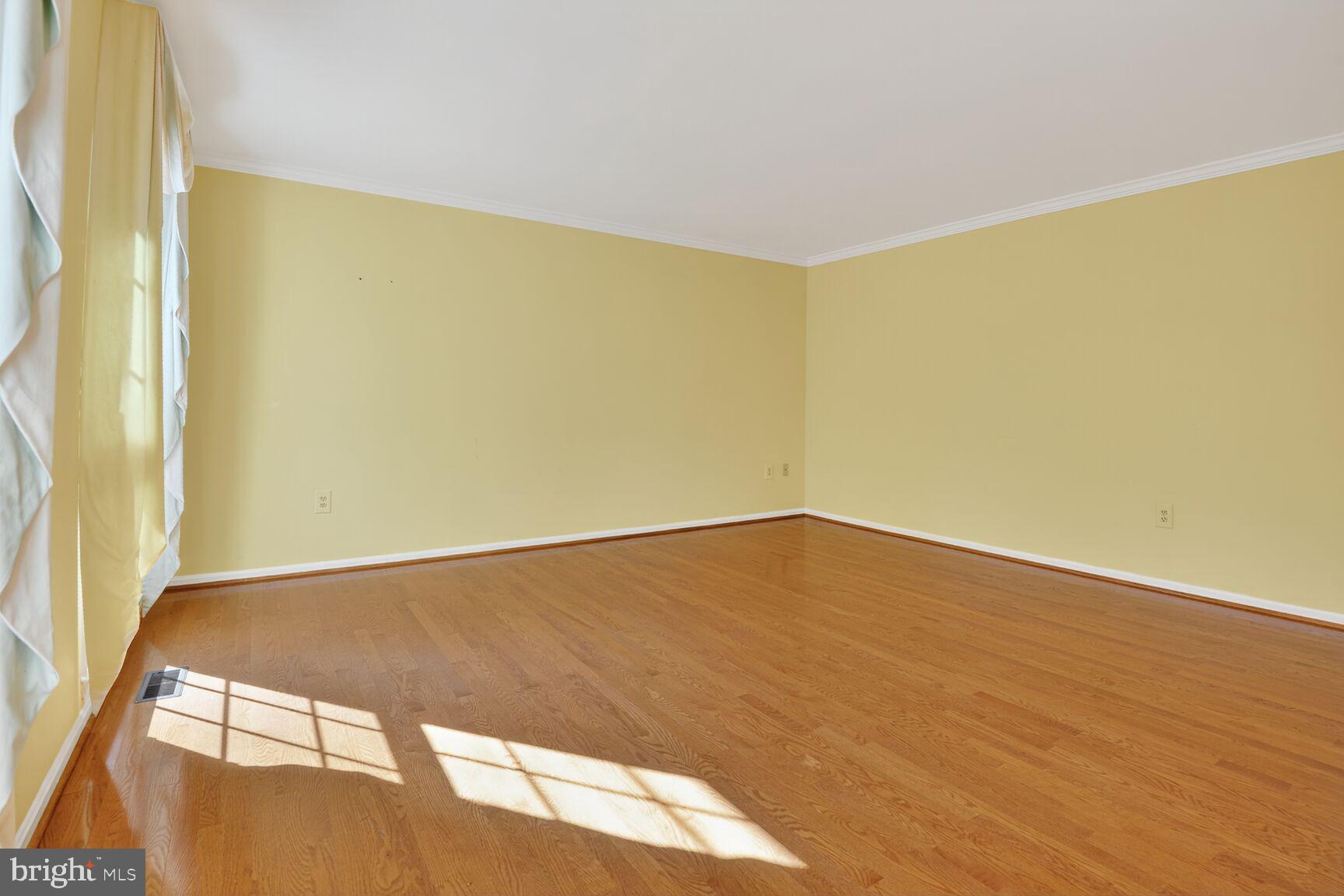 BRIARWOOD - Residential