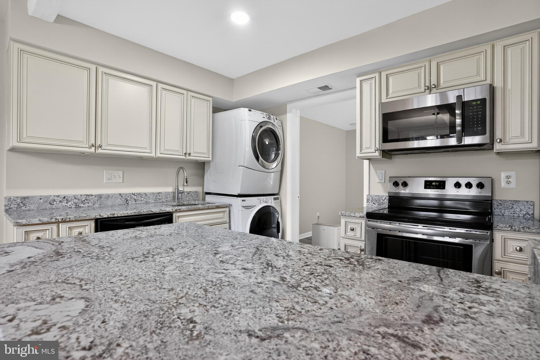 NEWBERRY - Residential