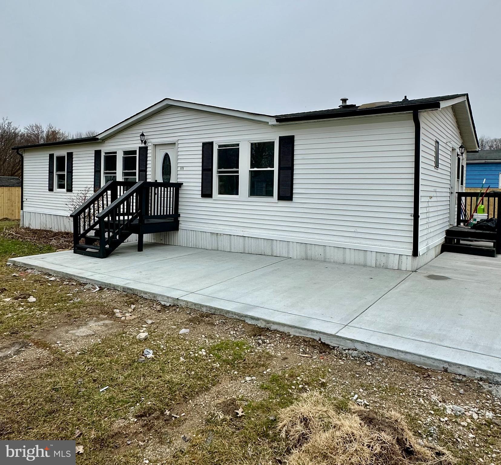 MAGNOLIA ESTATES - Residential