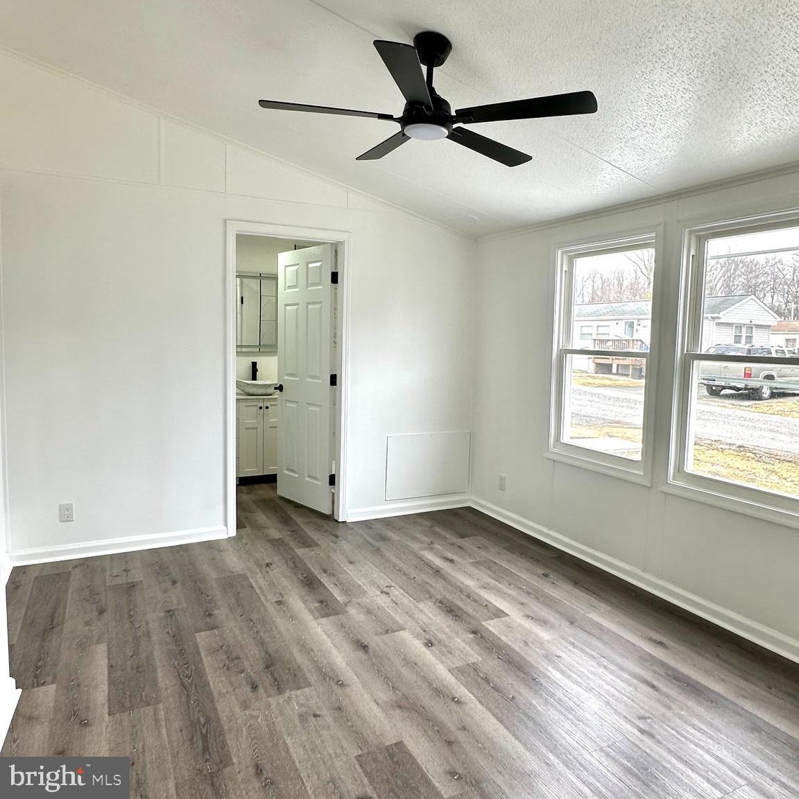 MAGNOLIA ESTATES - Residential