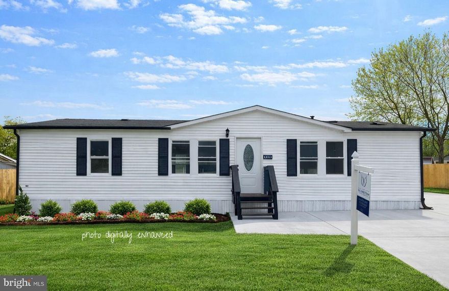 Absolutely beautiful, fully remodeled home! Inside, you'll find 3 comfortable bedrooms and 2 full bathrooms, a spacious living area, and an eat-in kitchen perfect for everyday living or entertaining.
This property has been updated throughout with a brand-new kitchen and renovated bathrooms, along with new flooring, lighting, doors, and fencing. Enjoy cozy evenings by the new wood-burning fireplace.
The home has also been professionally leveled with new piers for added stability and peace of mind. There is a new concrete pad and propane tank. This move-in ready home offers modern updates while maintaining a warm, welcoming feel.