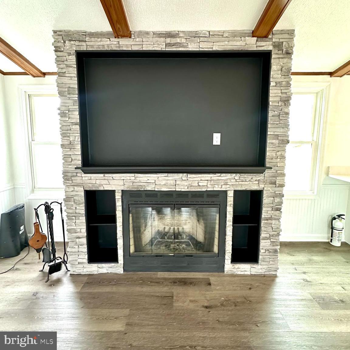 MAGNOLIA ESTATES - Residential