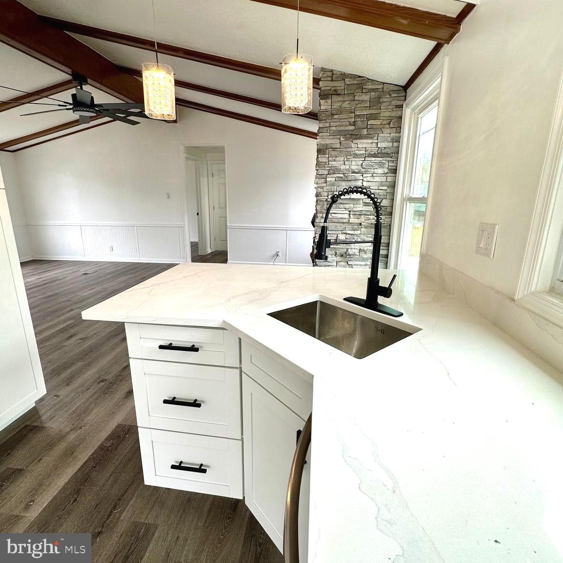 MAGNOLIA ESTATES - Residential