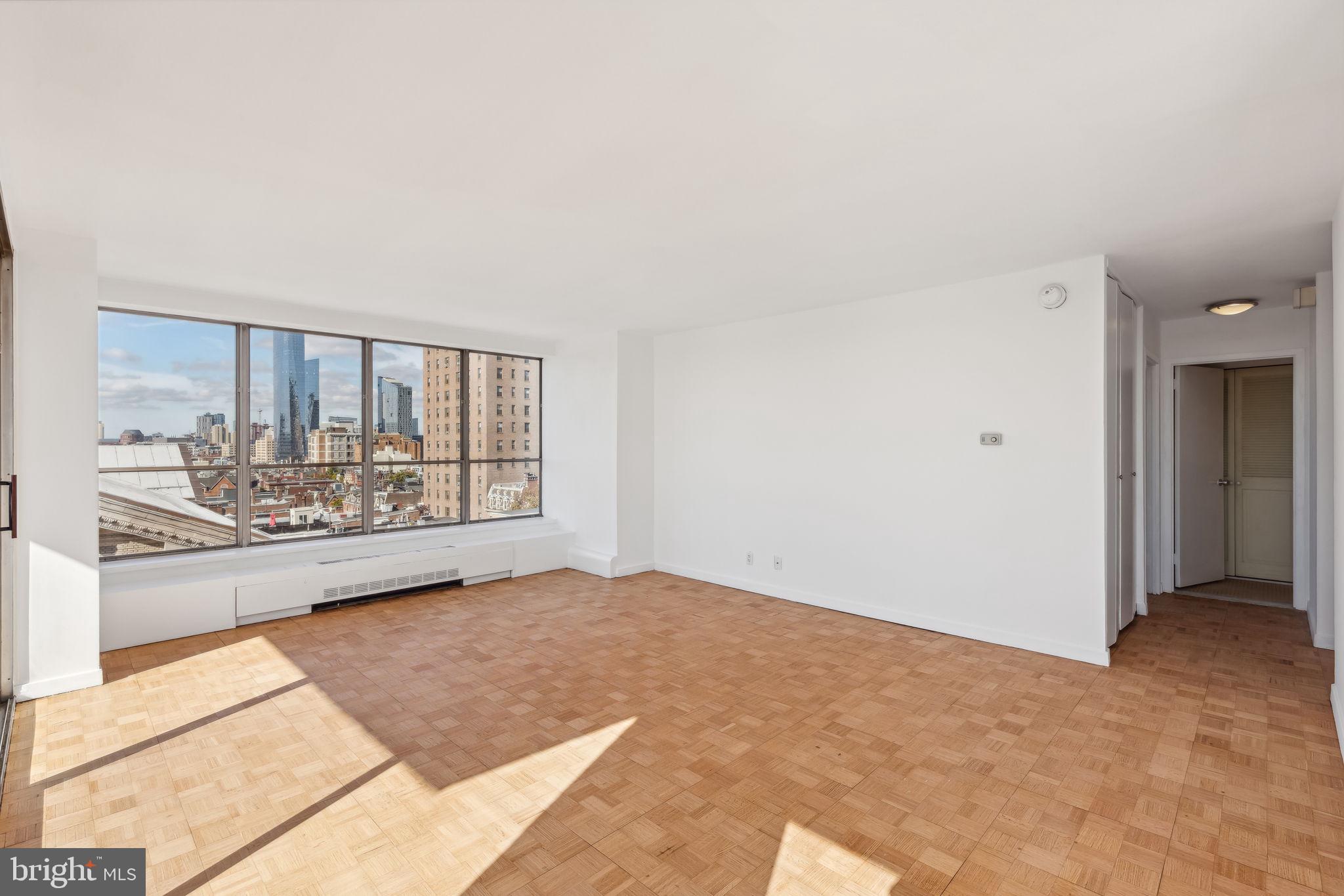 224 W RITTENHOUSE SQUARE 30 912