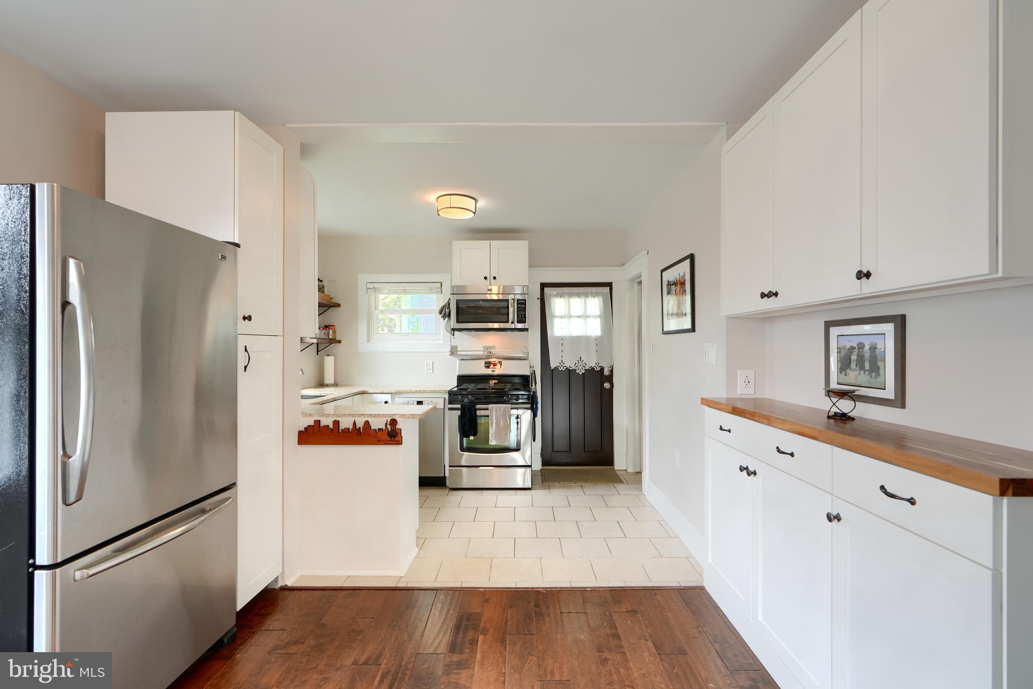 ROSEWALD BEACH - Residential