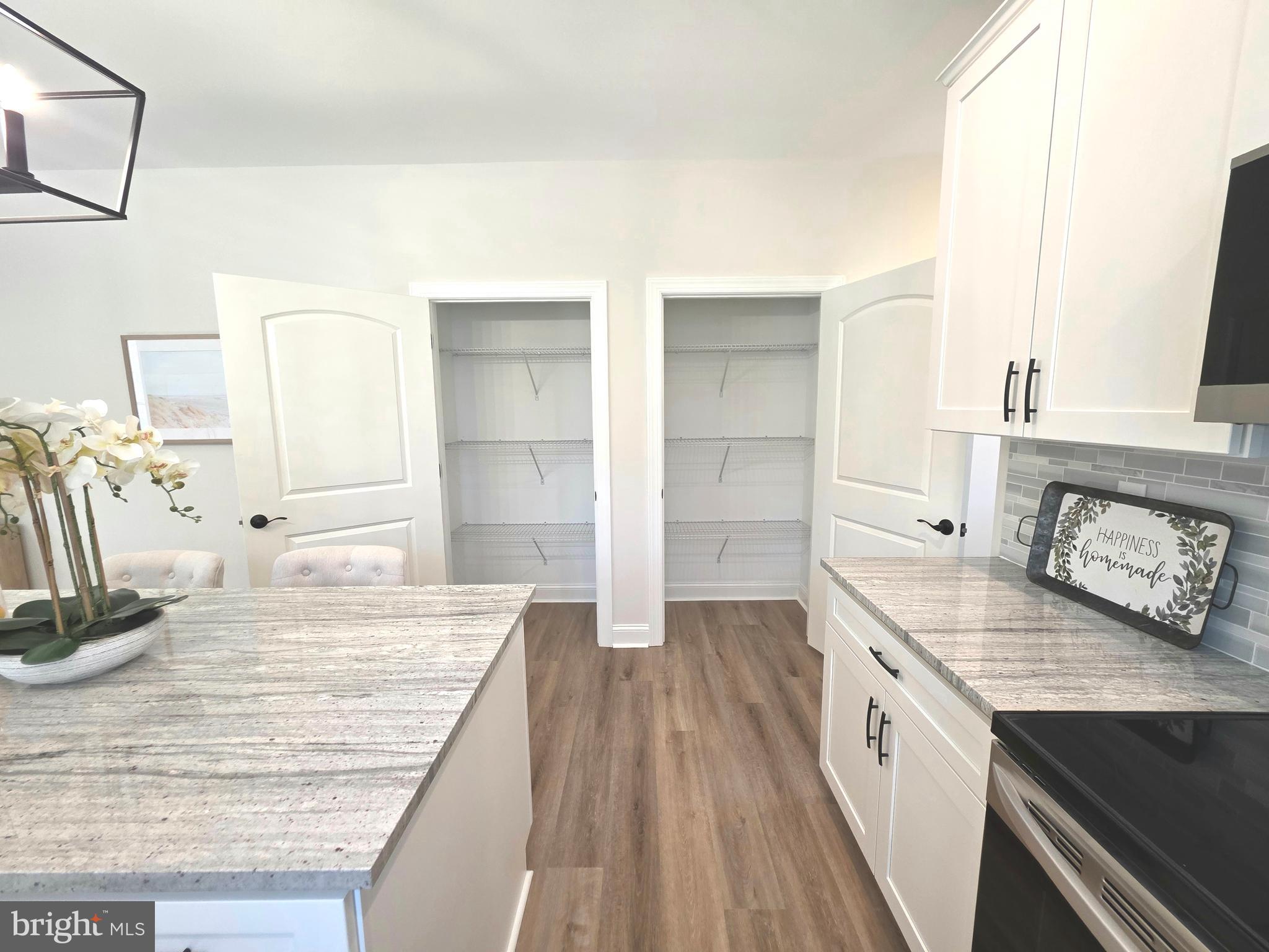 KENT ISLAND ESTATES - Residential