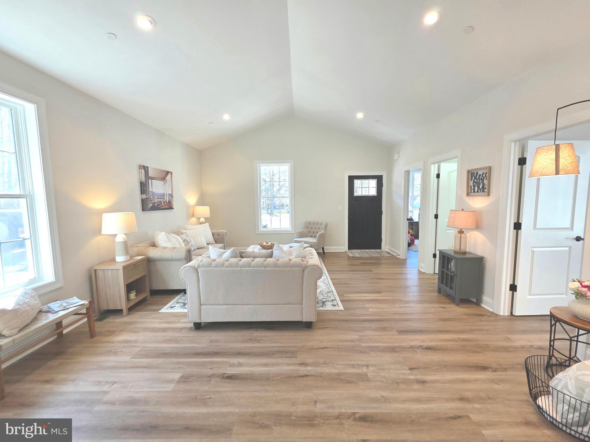 KENT ISLAND ESTATES - Residential