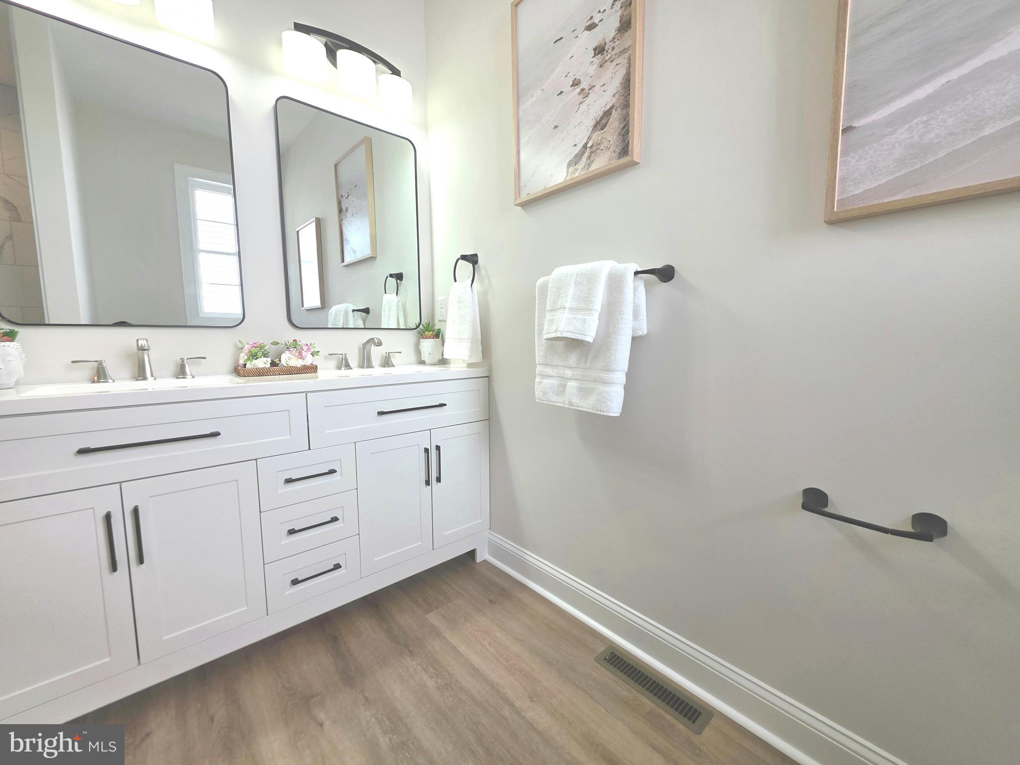 KENT ISLAND ESTATES - Residential