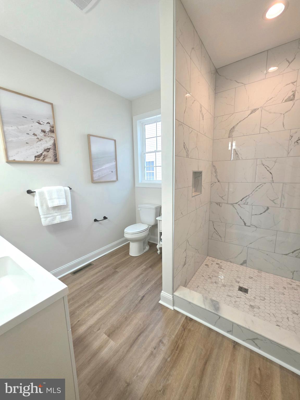 KENT ISLAND ESTATES - Residential