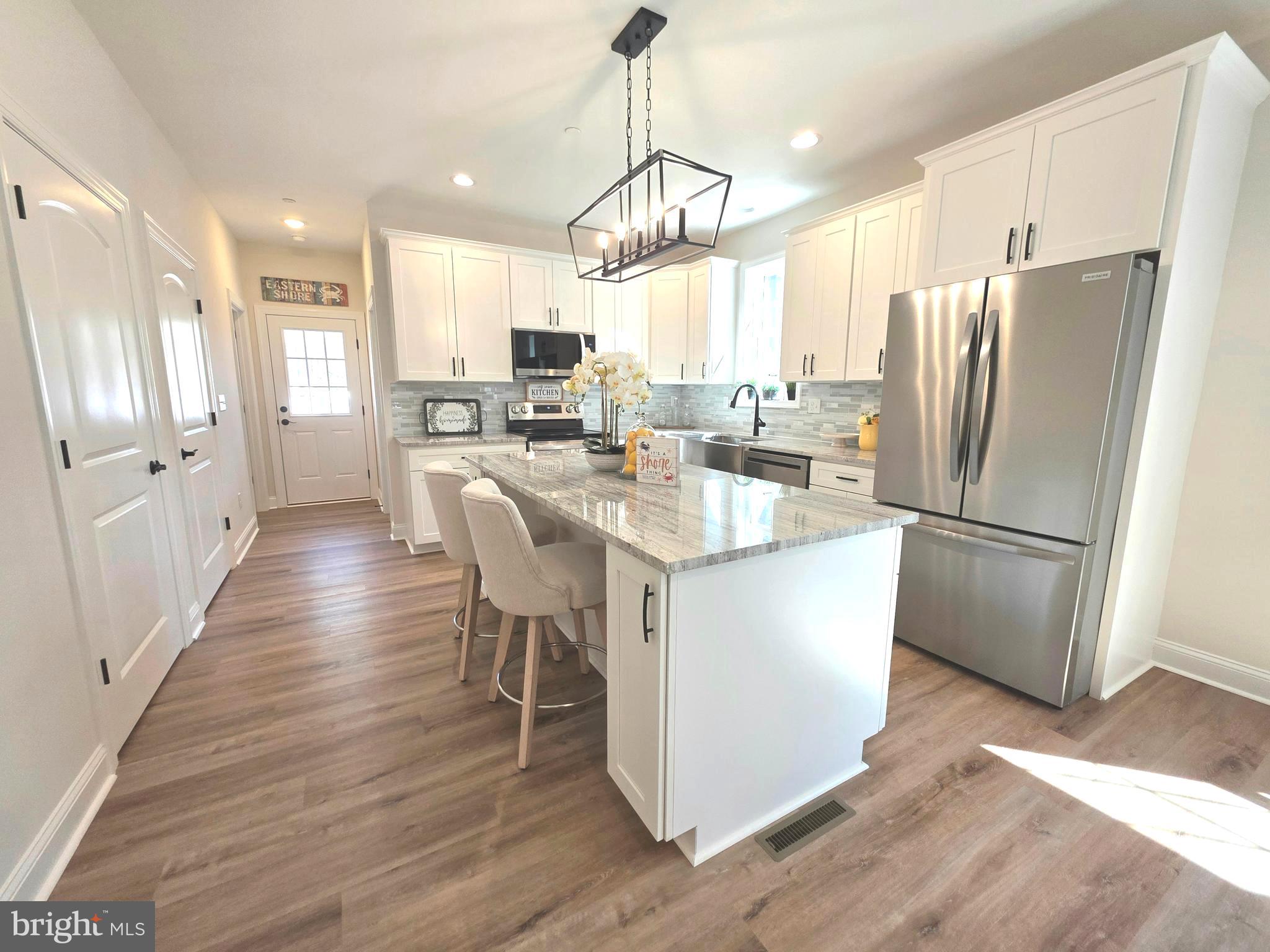 KENT ISLAND ESTATES - Residential