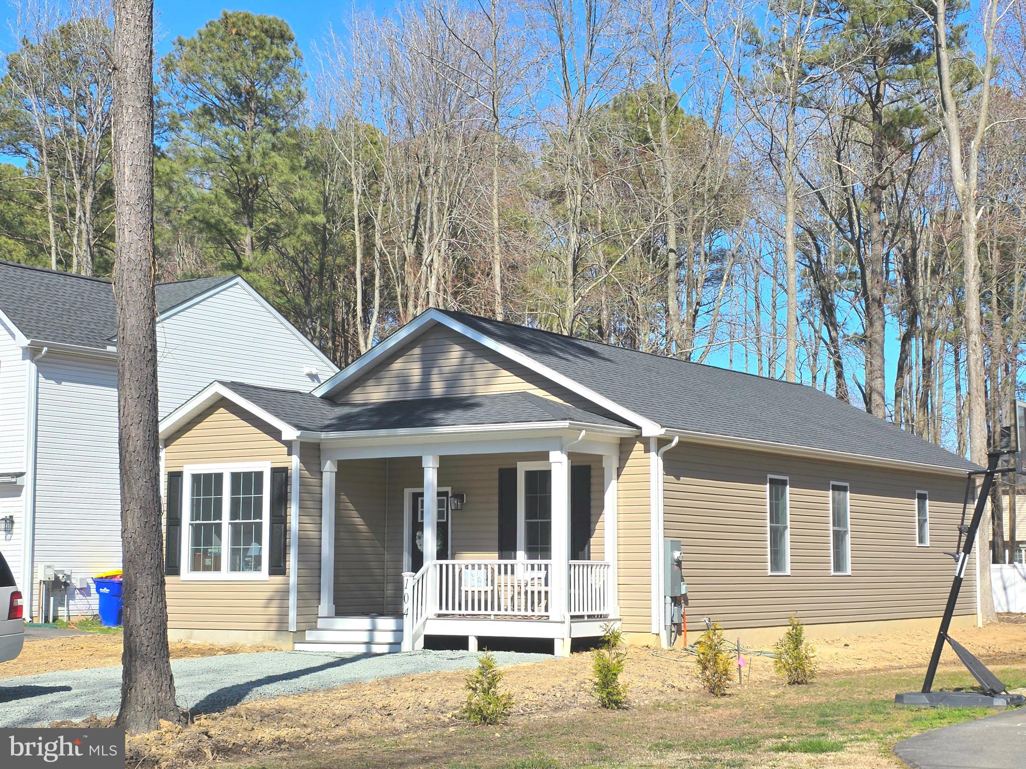 KENT ISLAND ESTATES - Residential