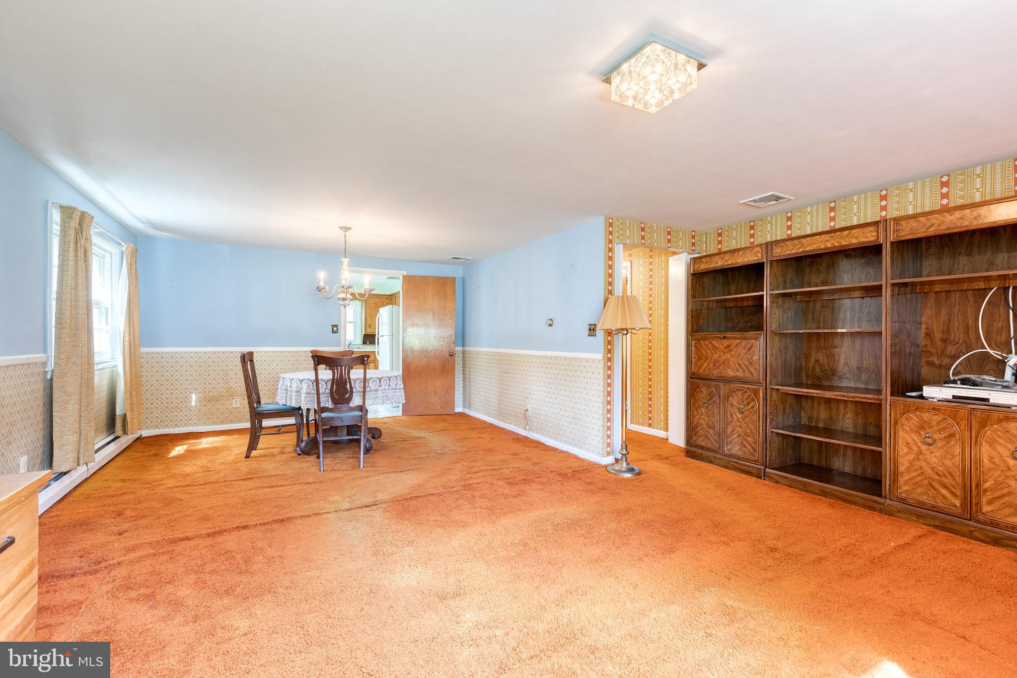 CAMPUS HILLS - Residential