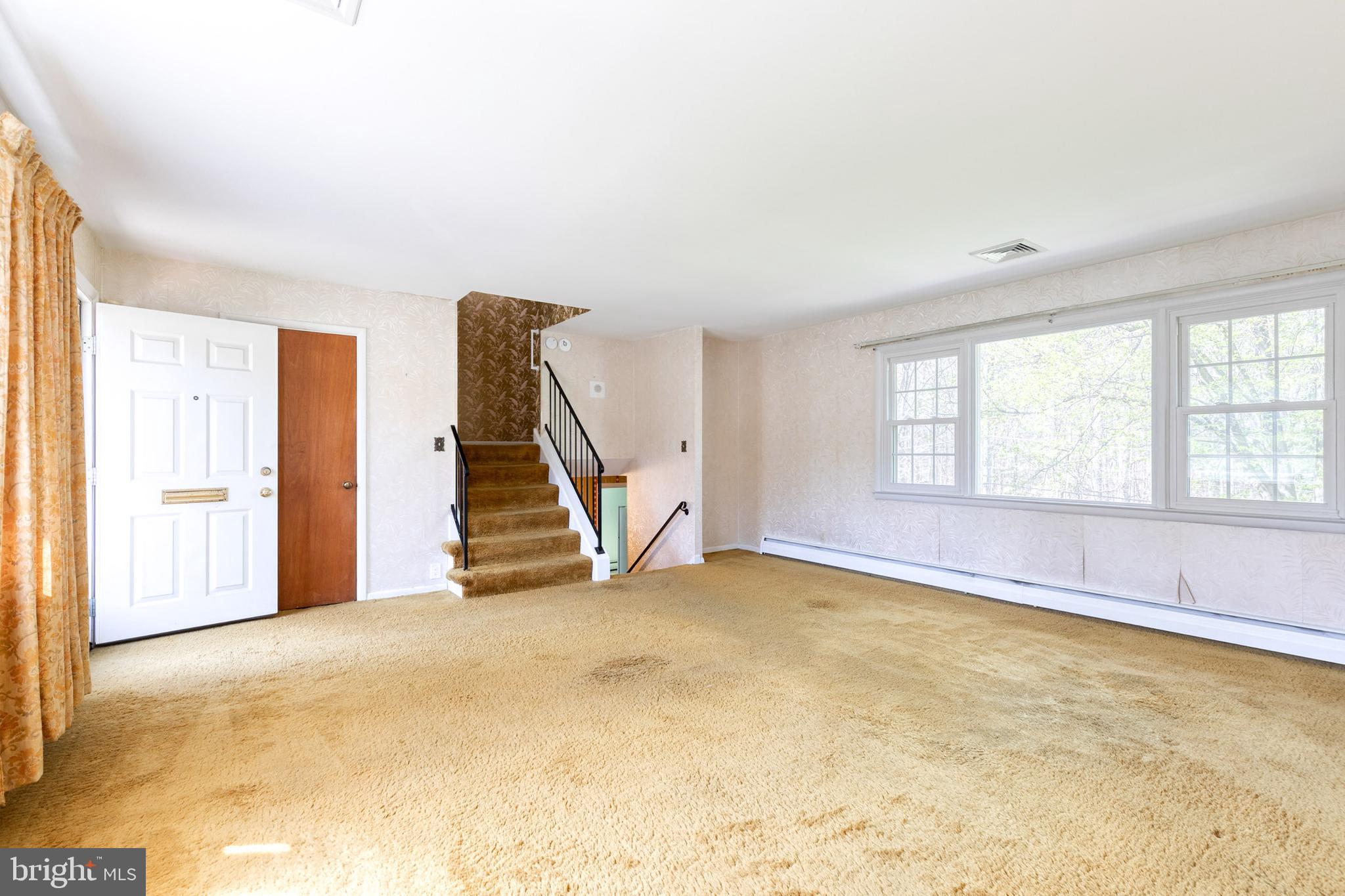 CAMPUS HILLS - Residential