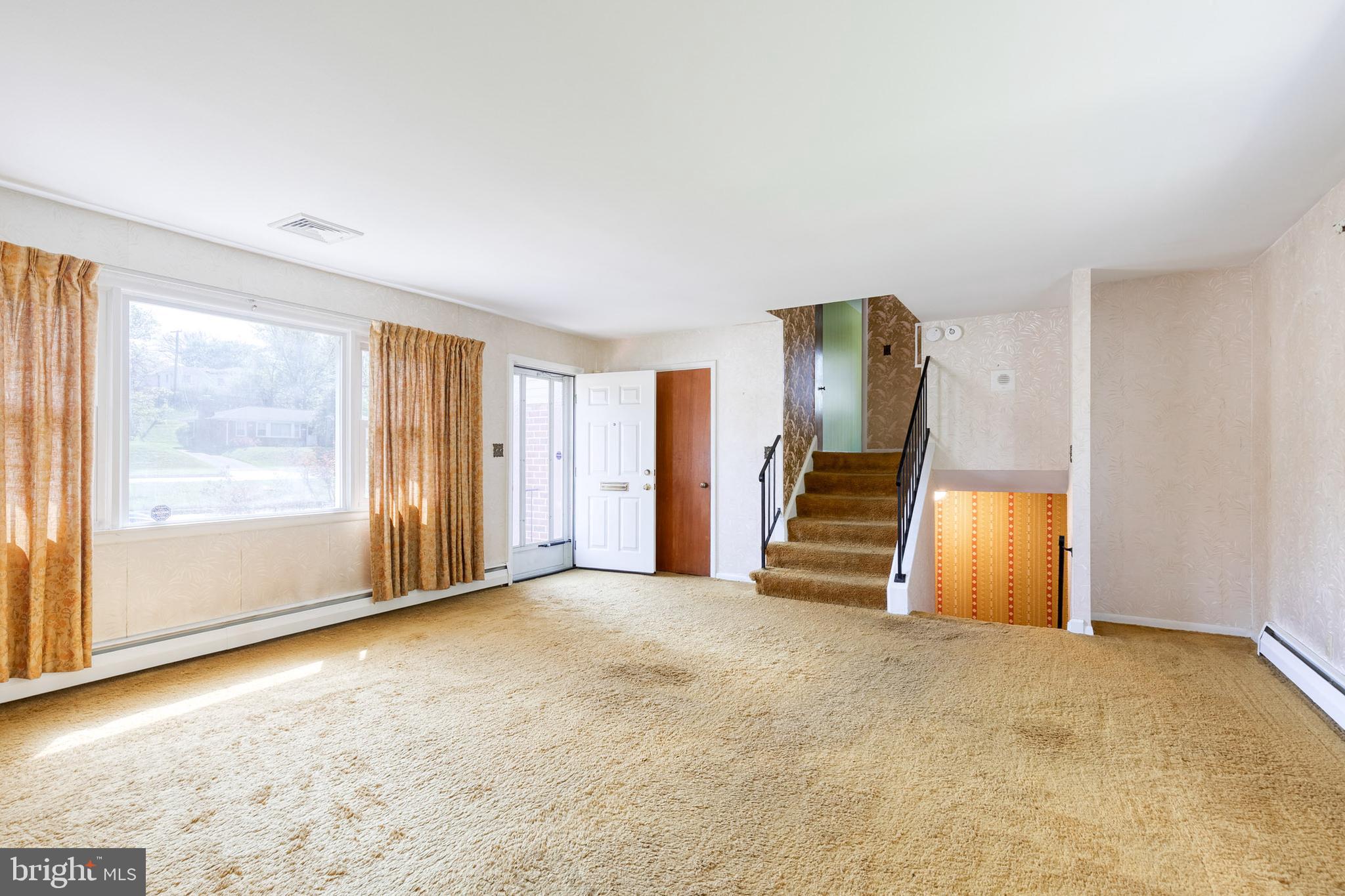 CAMPUS HILLS - Residential