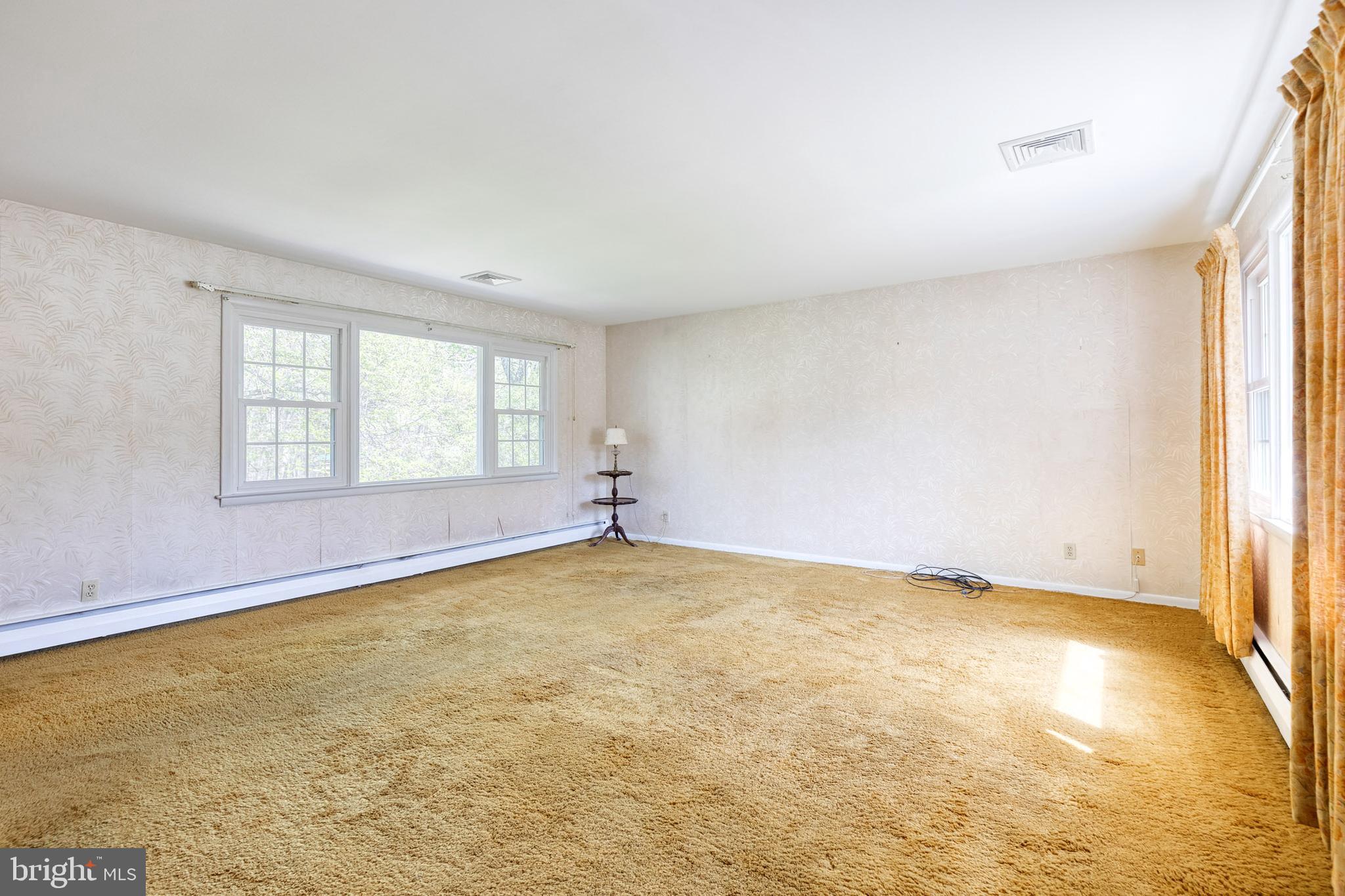 CAMPUS HILLS - Residential