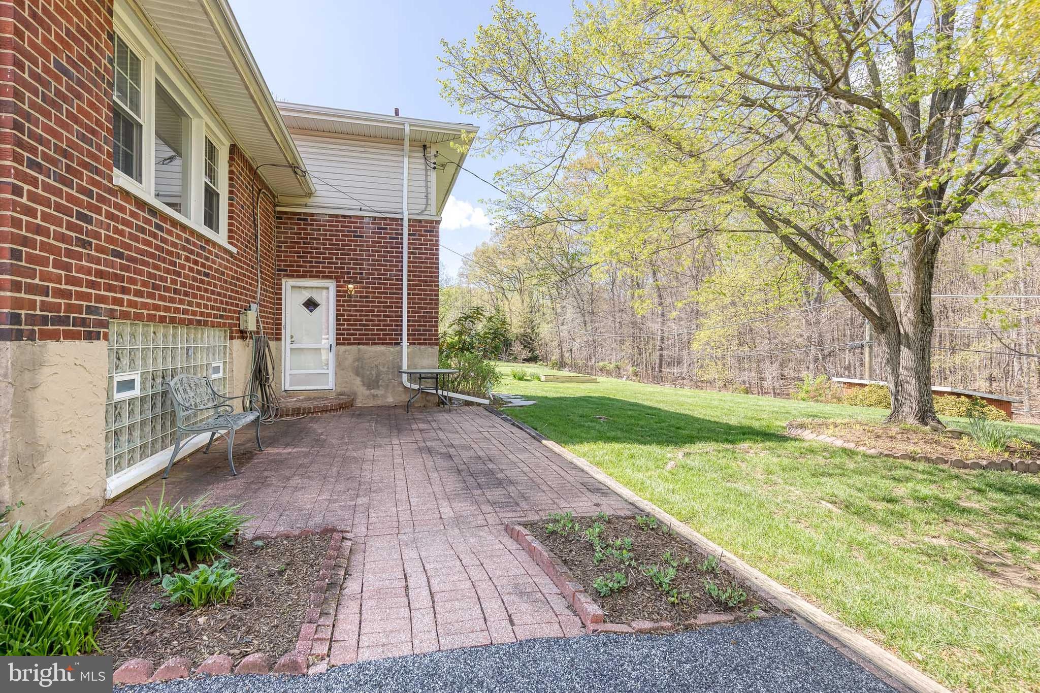 CAMPUS HILLS - Residential