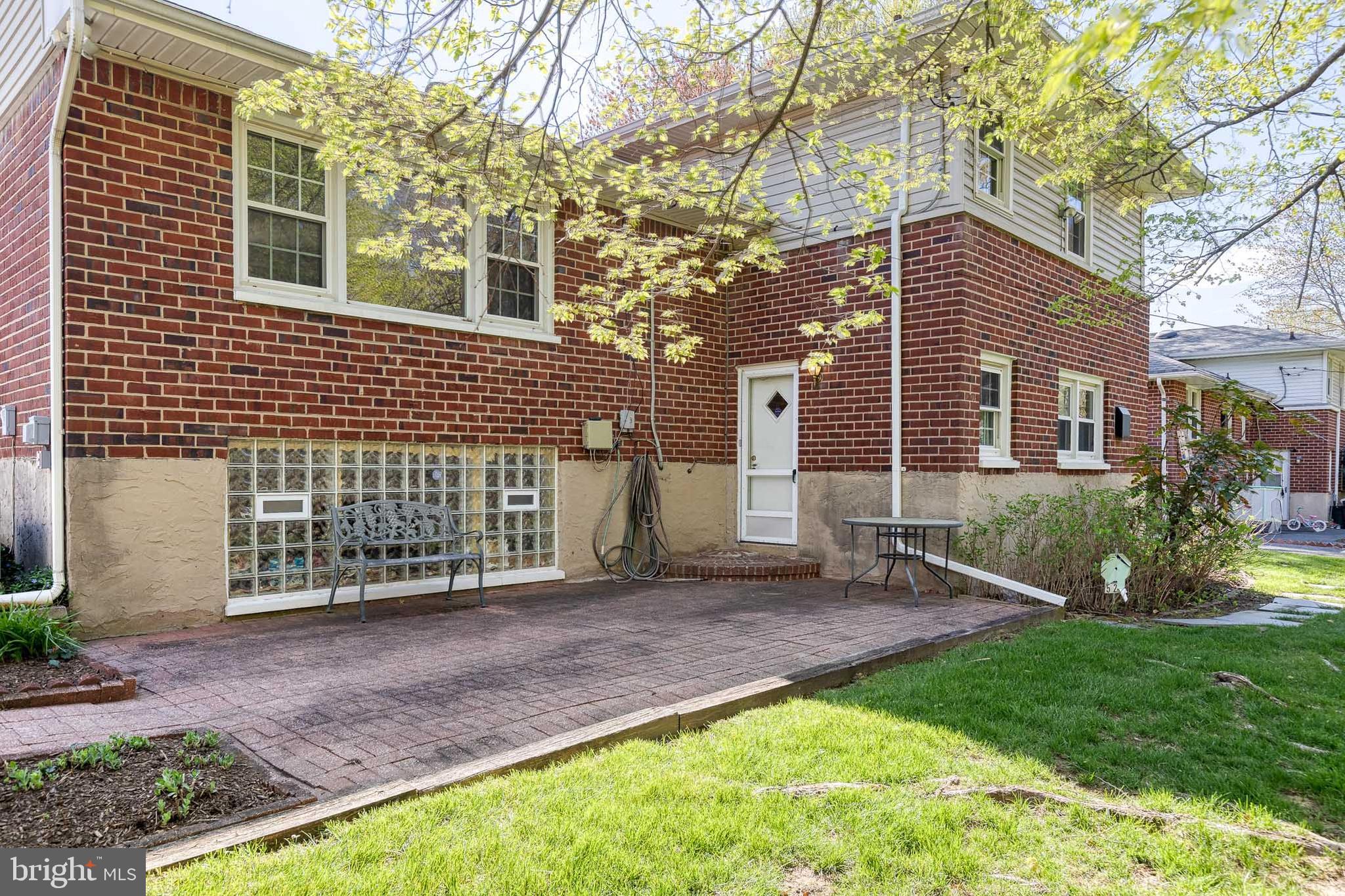 CAMPUS HILLS - Residential