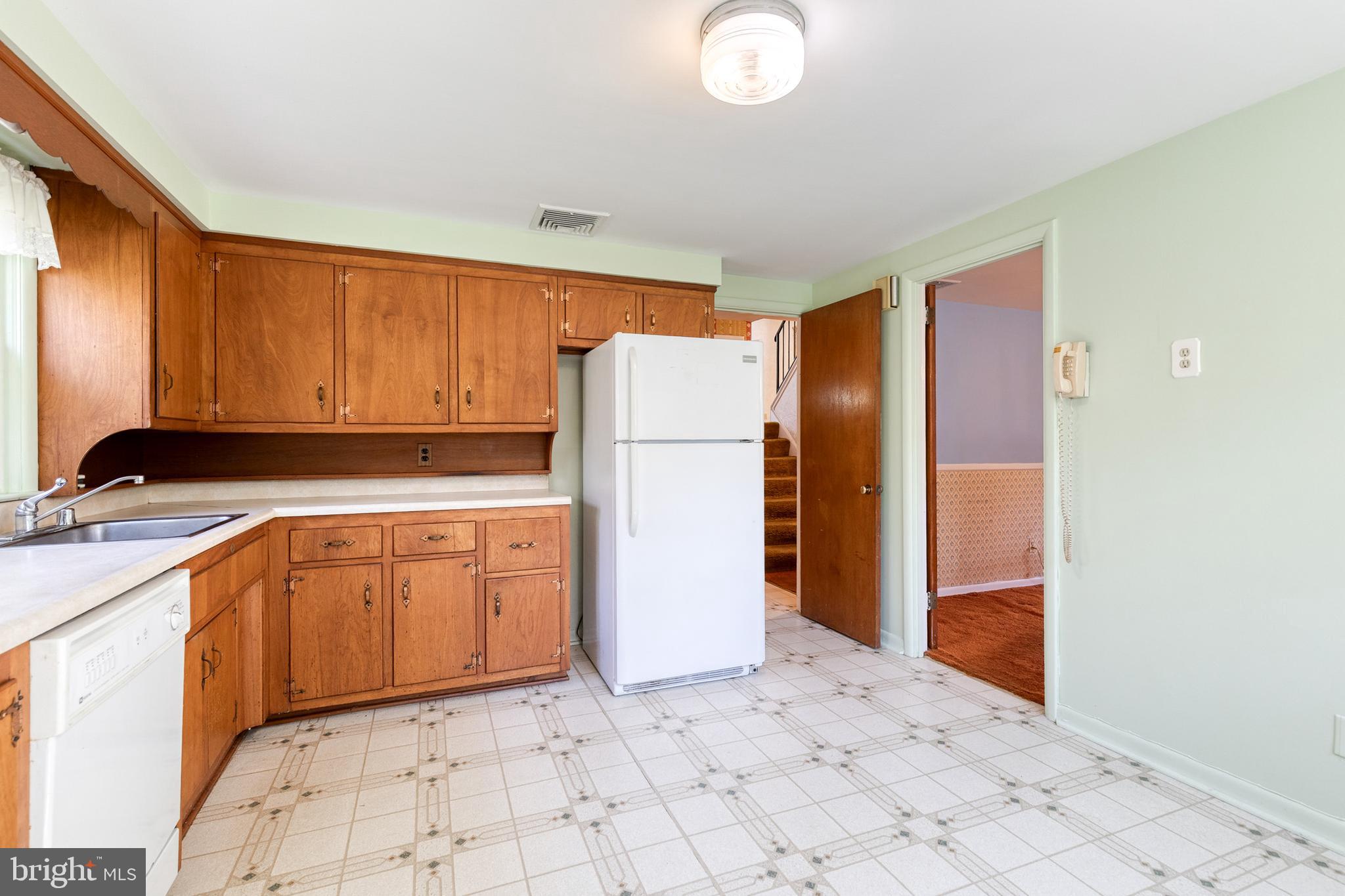 CAMPUS HILLS - Residential