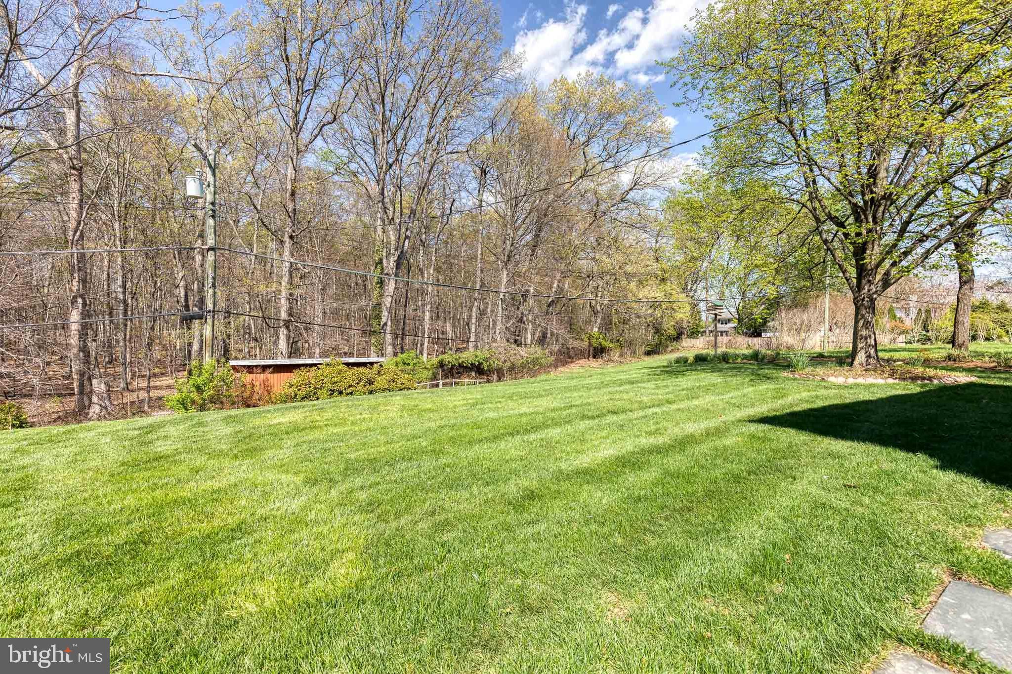 CAMPUS HILLS - Residential