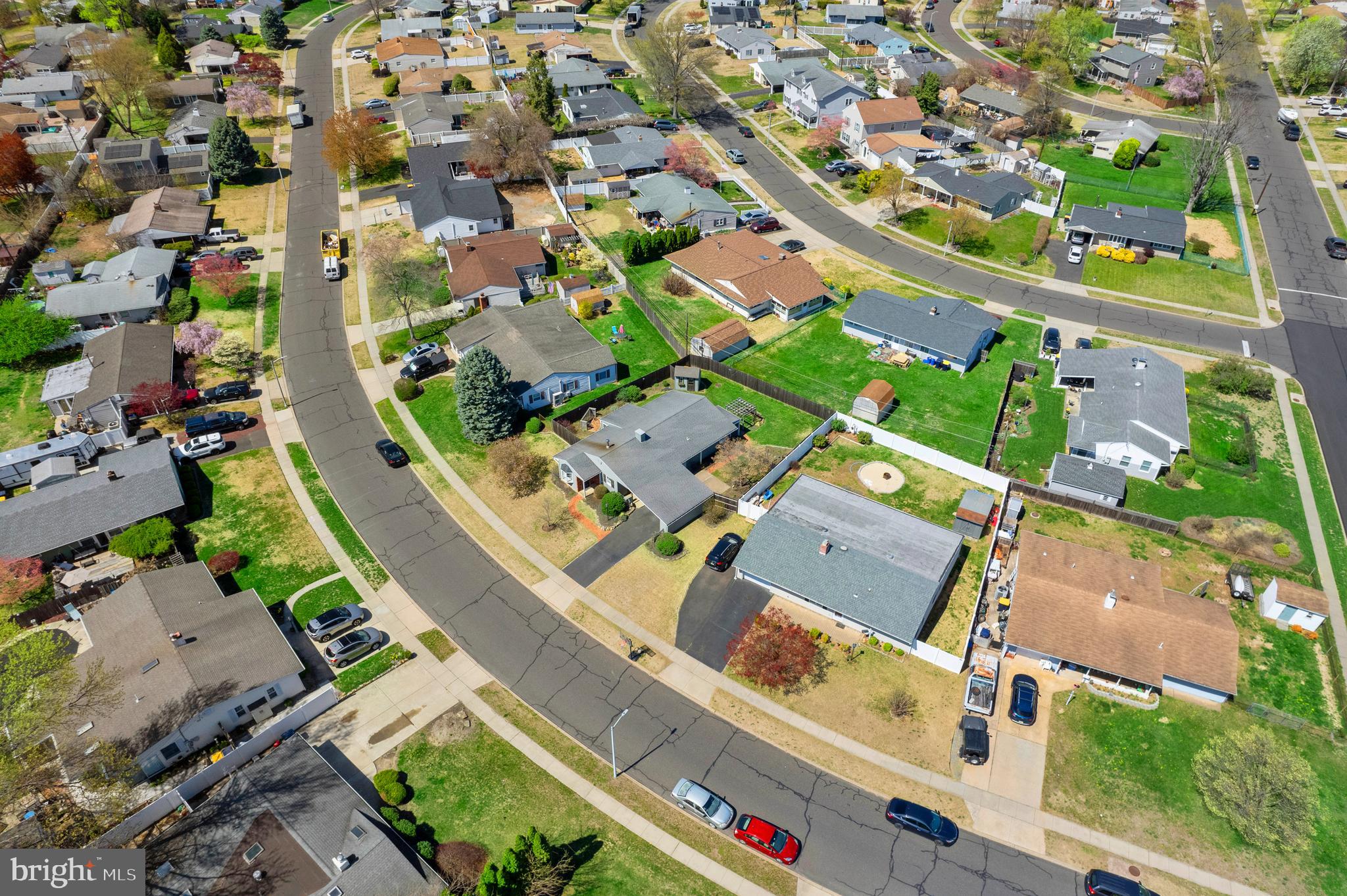 LAKESIDE - Residential