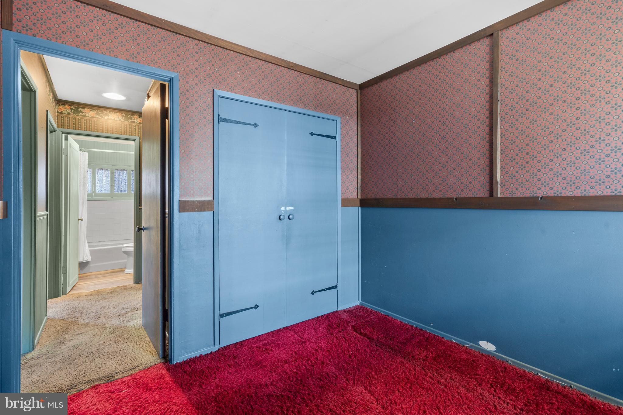 LAKESIDE - Residential