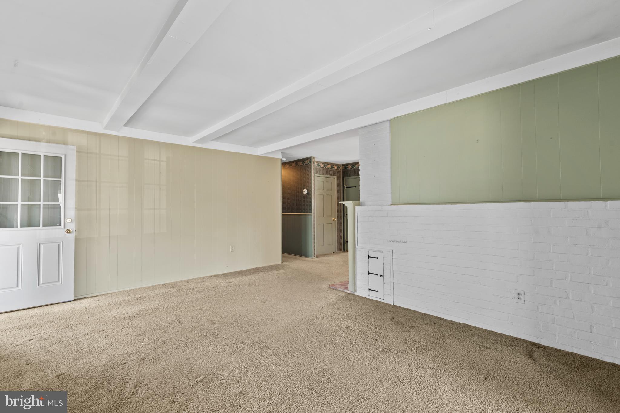 LAKESIDE - Residential