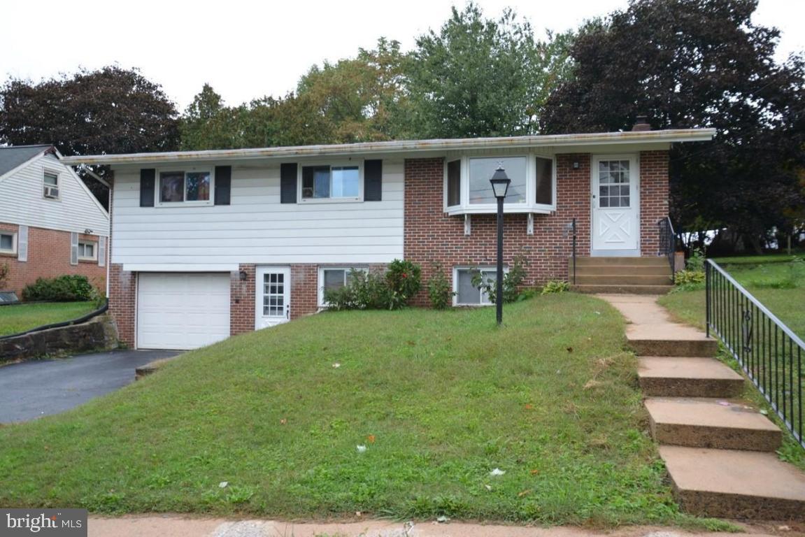 8TH WARD - Residential