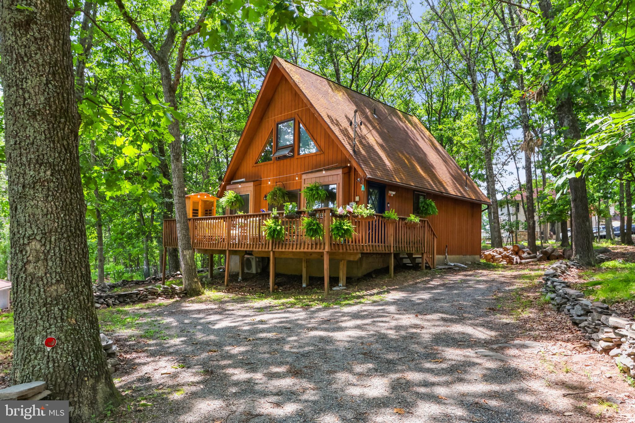 5218 E WOODBRIDGE DRIVE