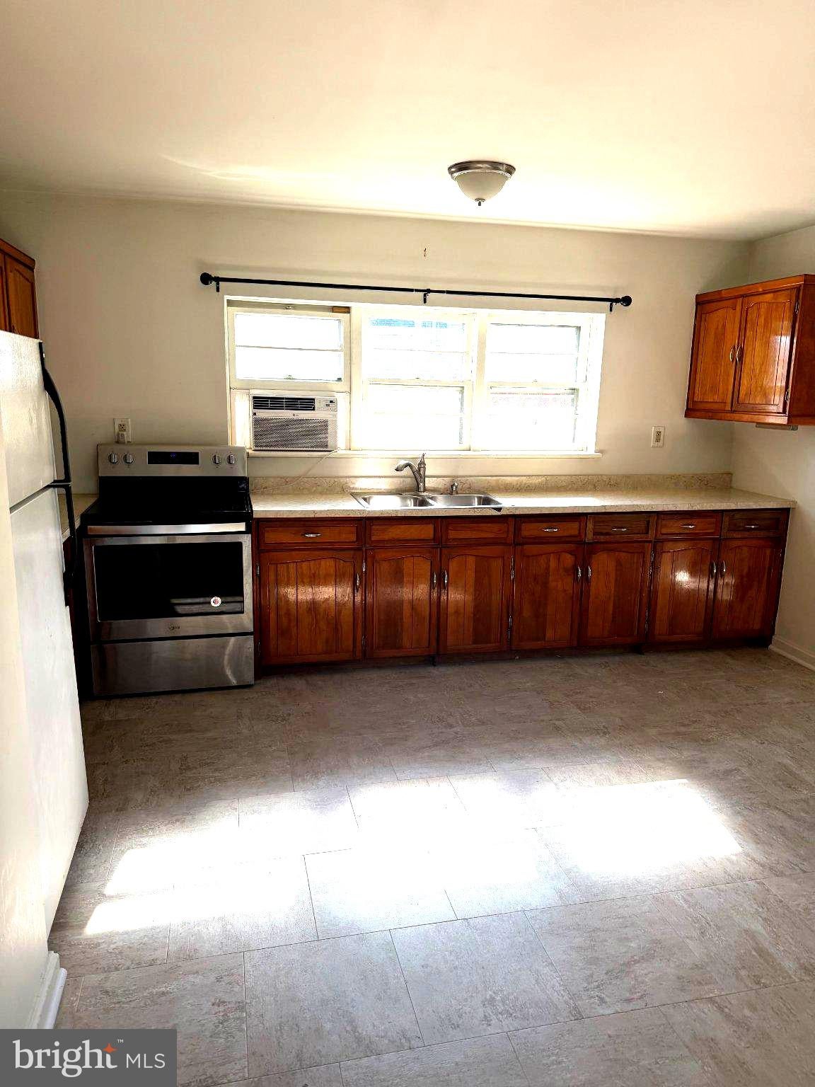 177 WILDFLOWER DRIVE