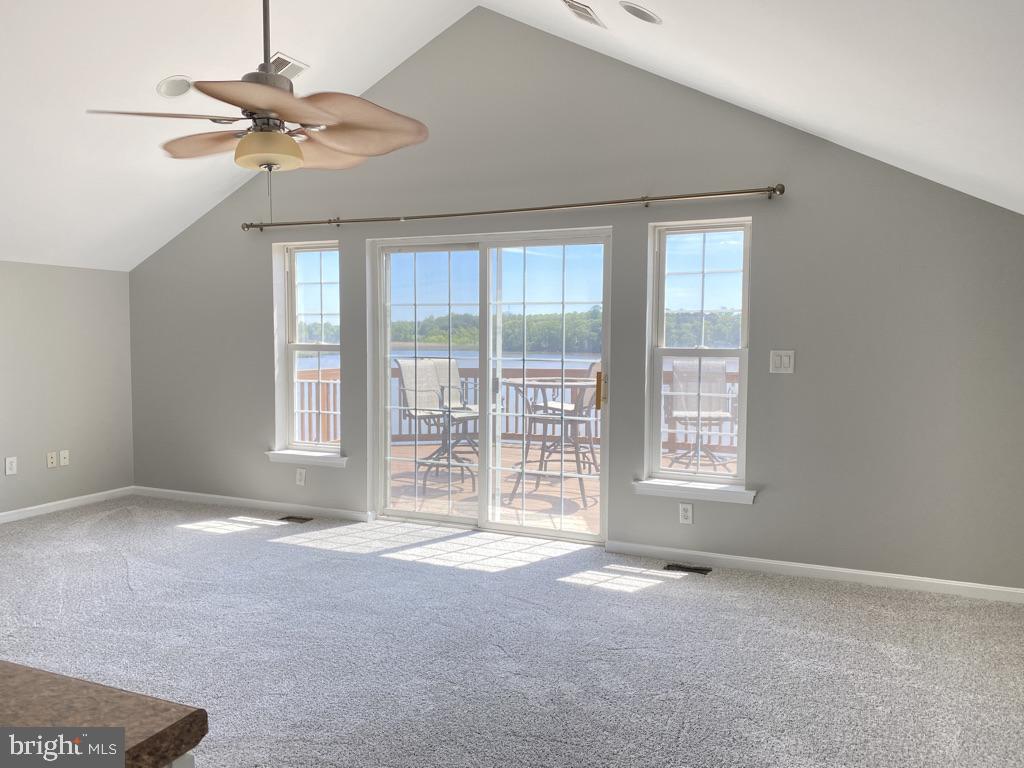 LORELEY BEACH - Residential