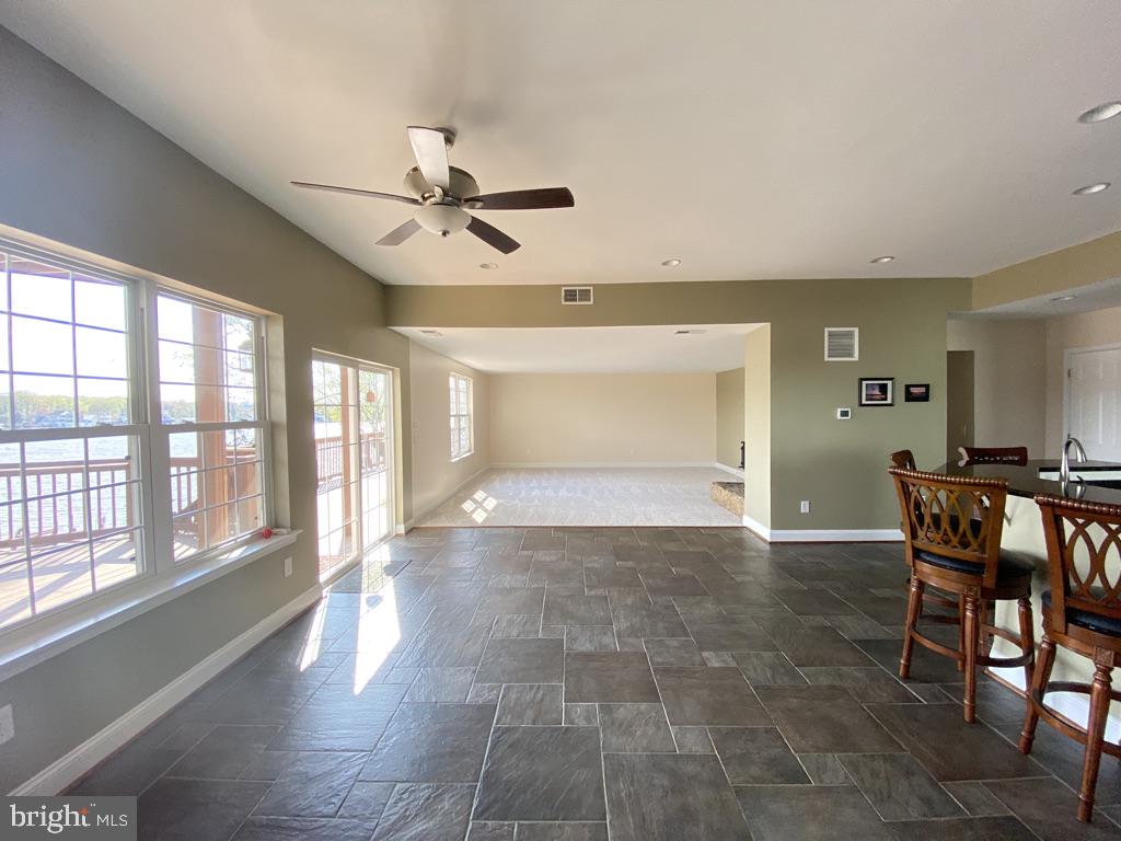 LORELEY BEACH - Residential