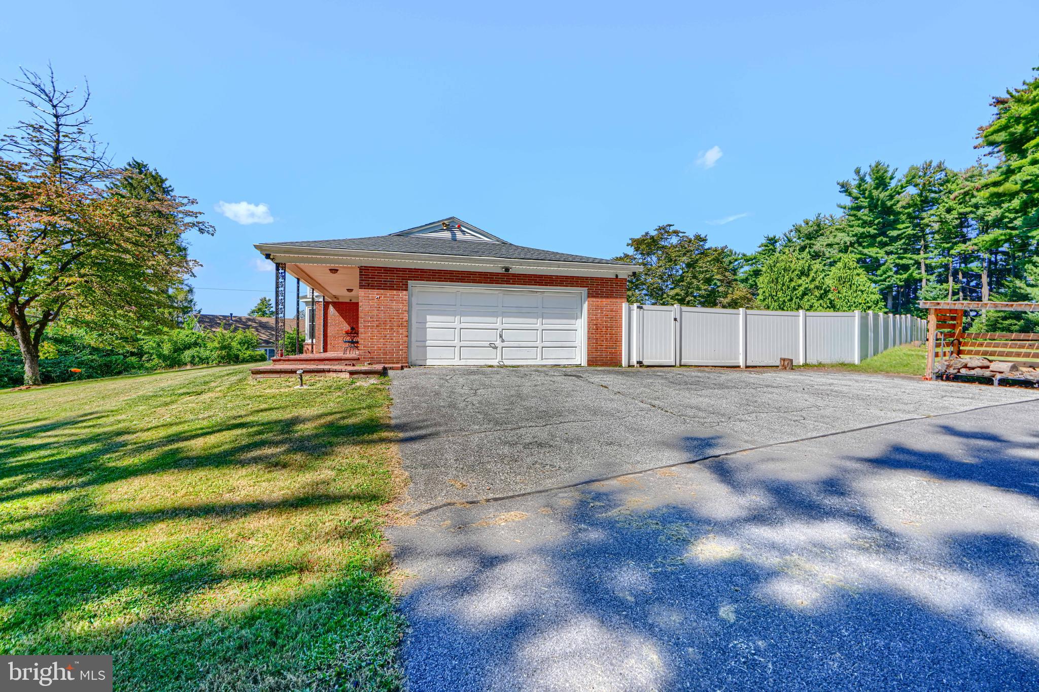 WEST MANCHESTER - Residential