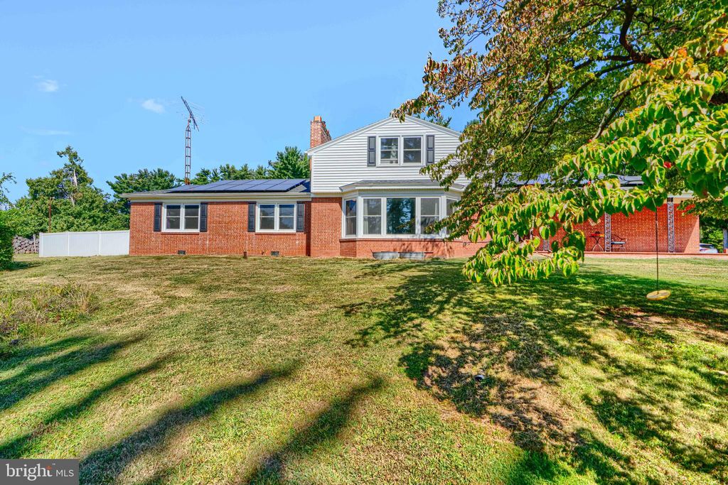 Photo of 2233 Loucks Road, YORK, PA 17408 (MLS # PAYK2089450)
