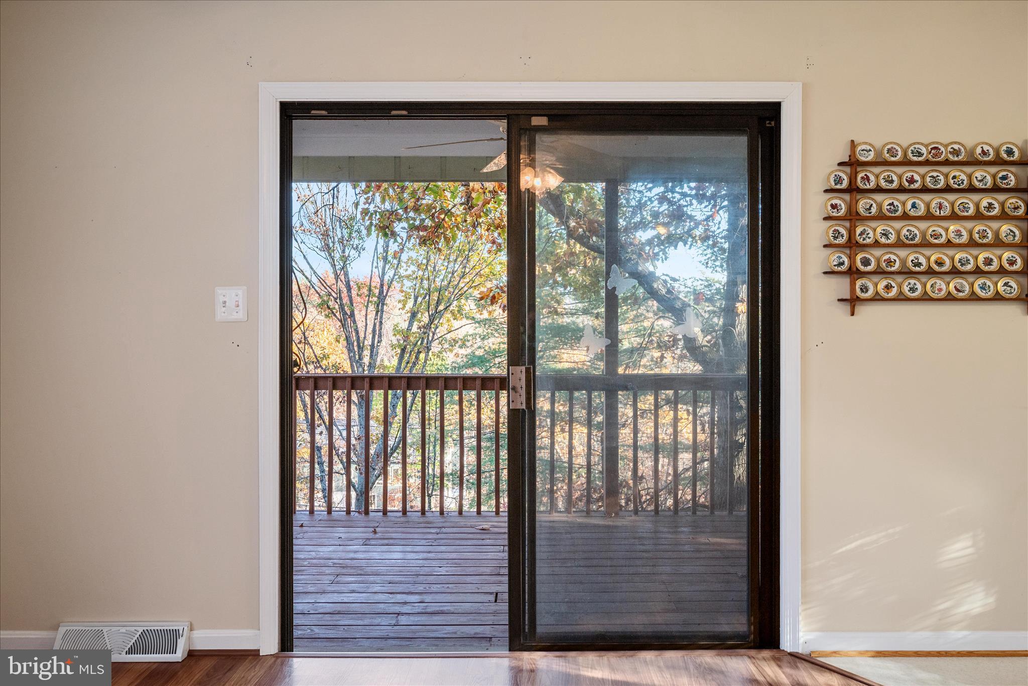 LAKE HOLIDAY ESTATES - Residential