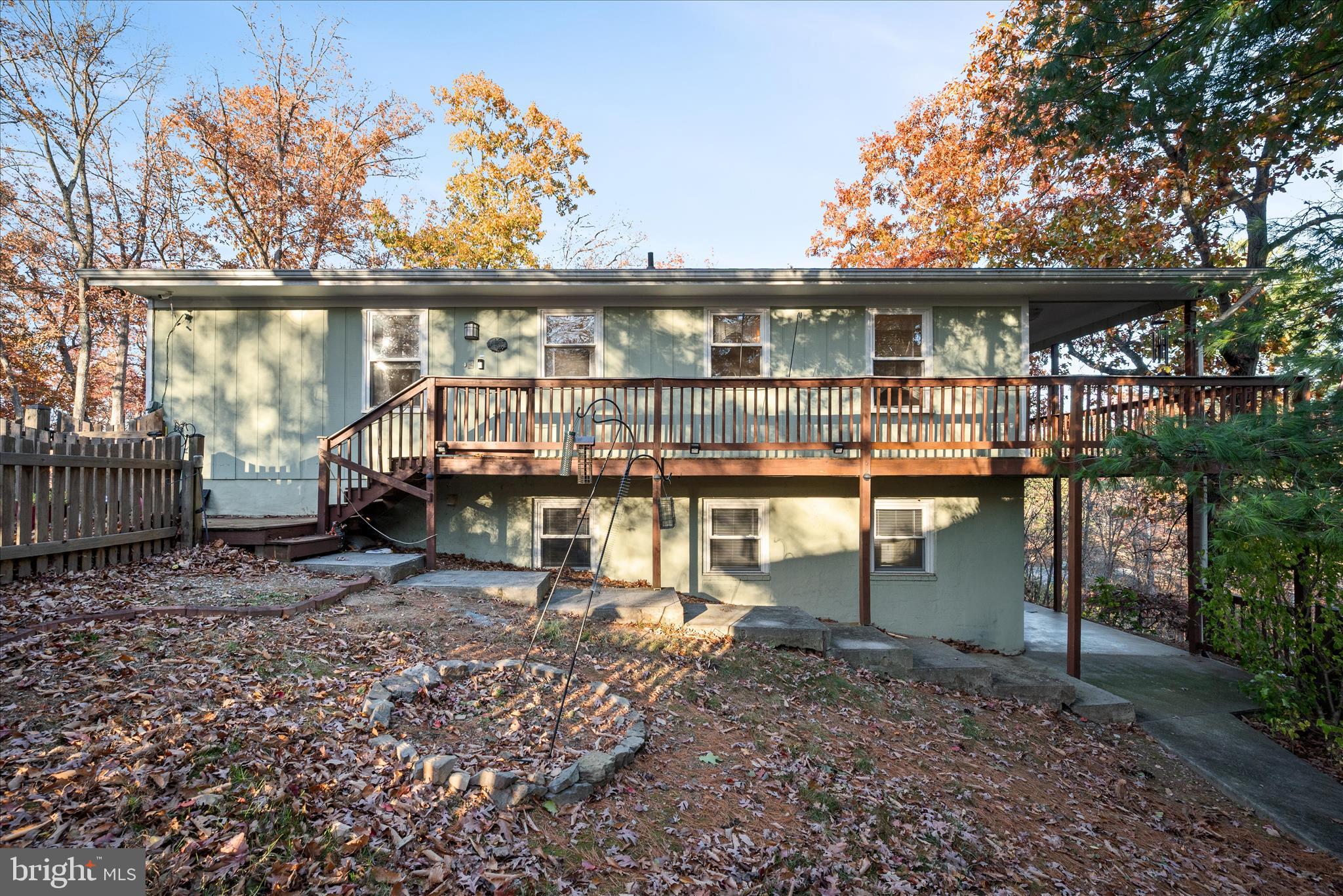 LAKE HOLIDAY ESTATES - Residential