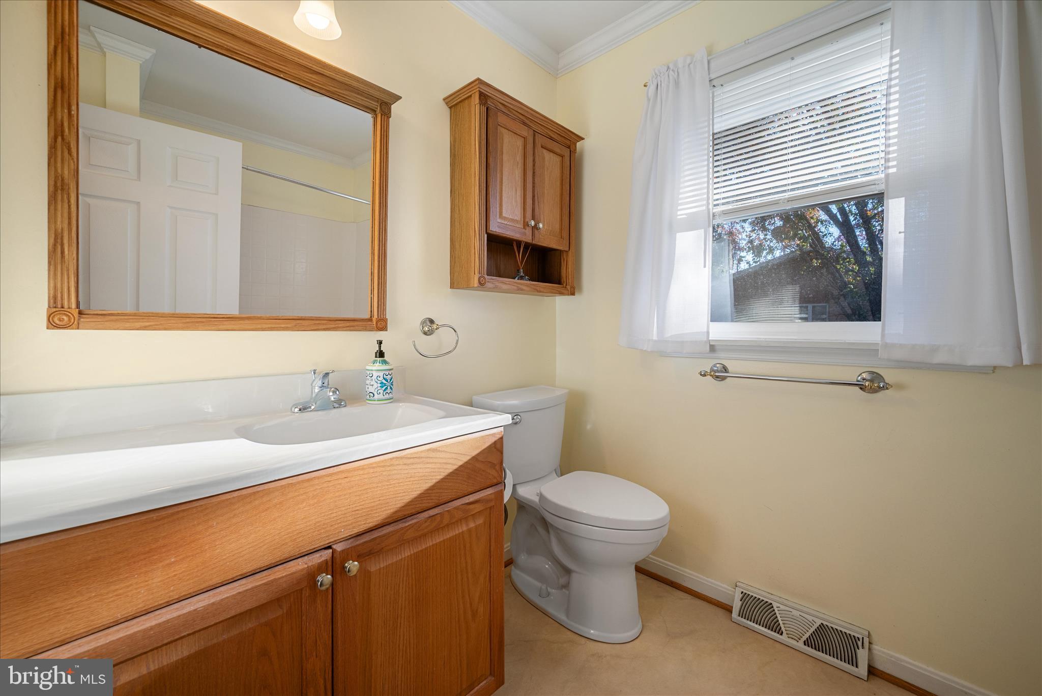 LAKE HOLIDAY ESTATES - Residential